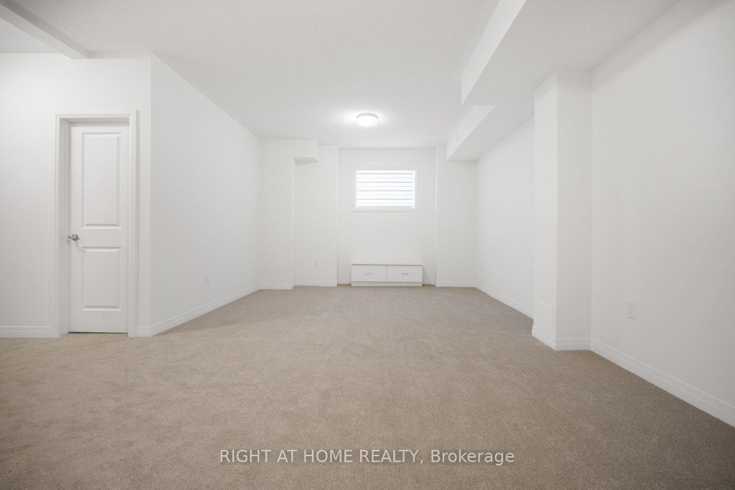 Photo 25 of 104 coolhurst Avenue, Brampton, Northwest Brampton — HOMEH