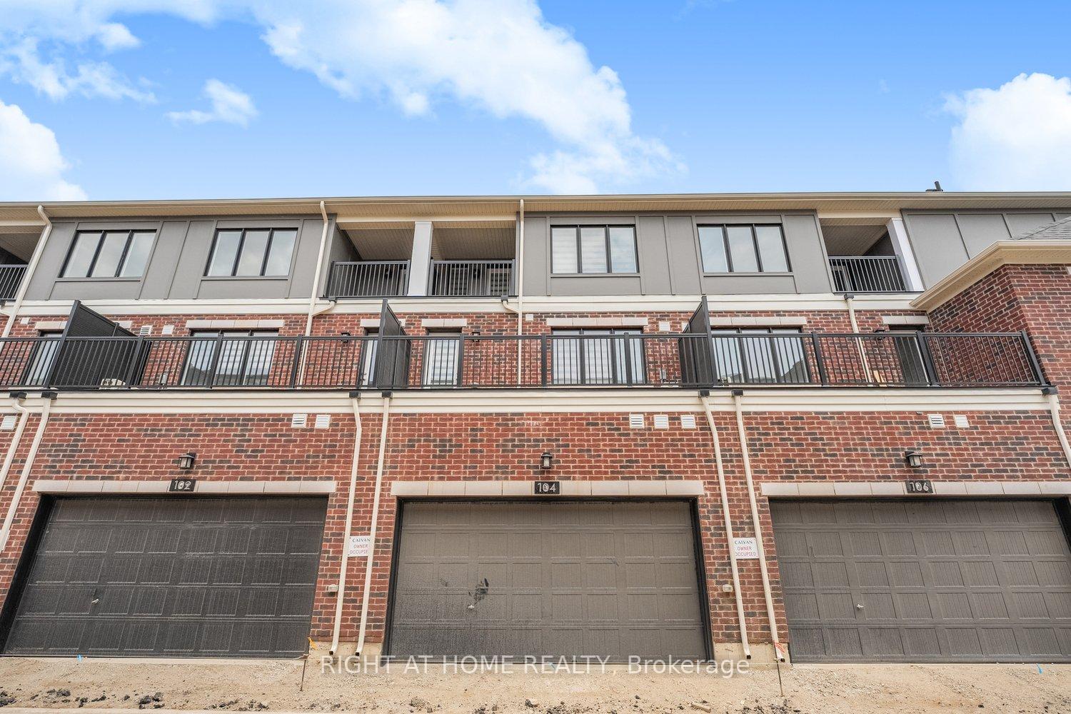 Photo 26 of 104 coolhurst Avenue, Brampton, Northwest Brampton — HOMEH