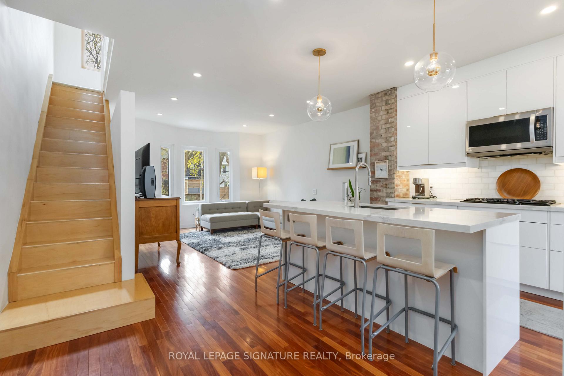 Photo 11 of 91 Strathcona Avenue, Toronto, Blake-Jones — HOMEH