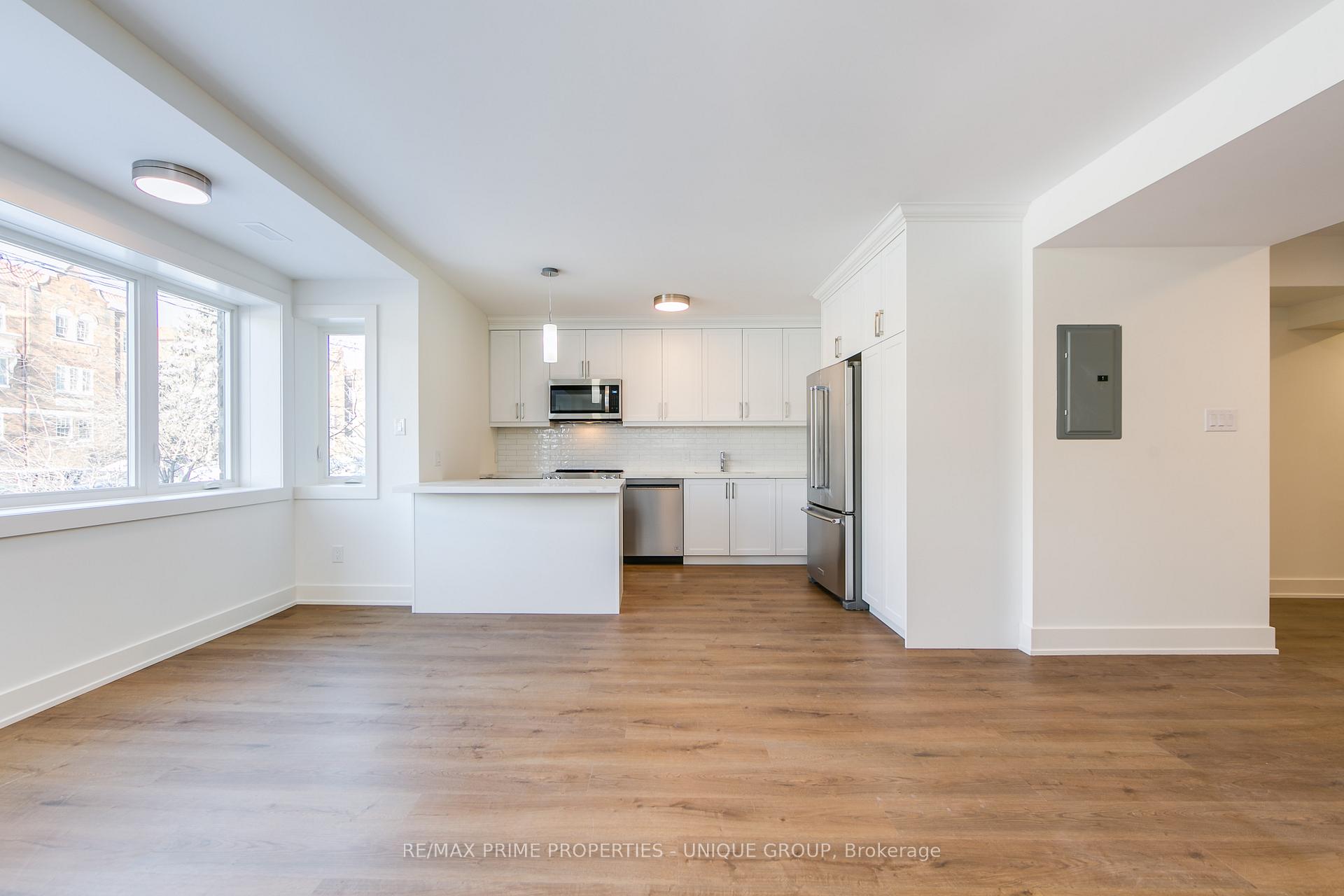 Photo 4 of Unit A, 471 Oriole Parkway, Toronto, Yonge-Eglinton — HOMEH