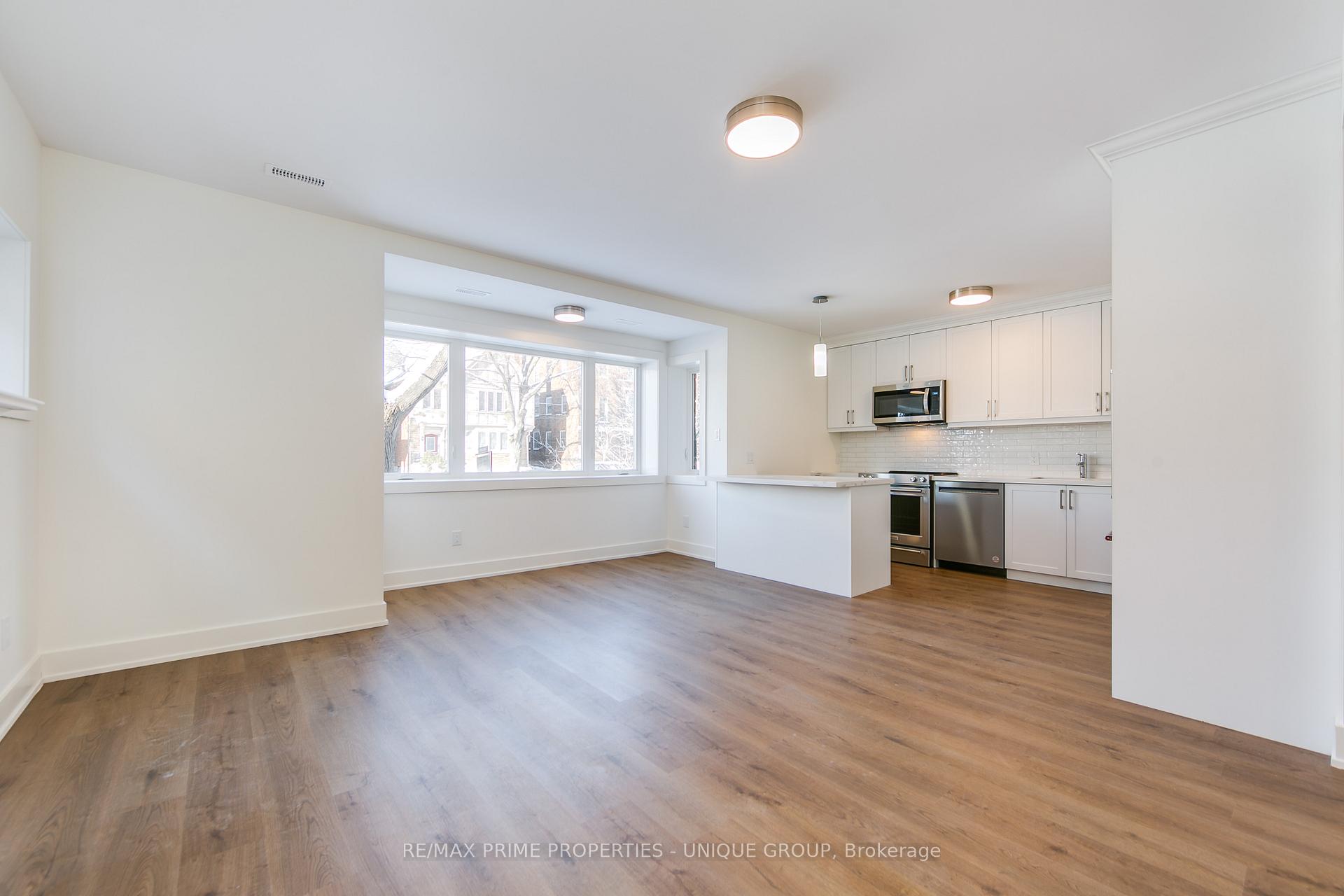 Photo 17 of Unit A, 471 Oriole Parkway, Toronto, Yonge-Eglinton — HOMEH