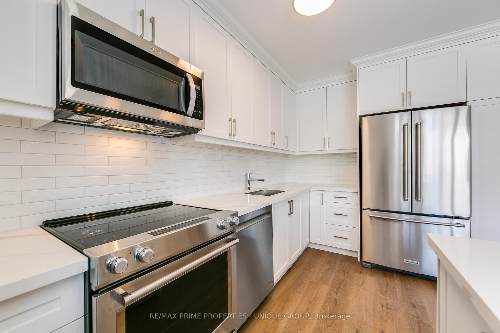 Photo 28 of Unit A, 471 Oriole Parkway, Toronto, Yonge-Eglinton — HOMEH