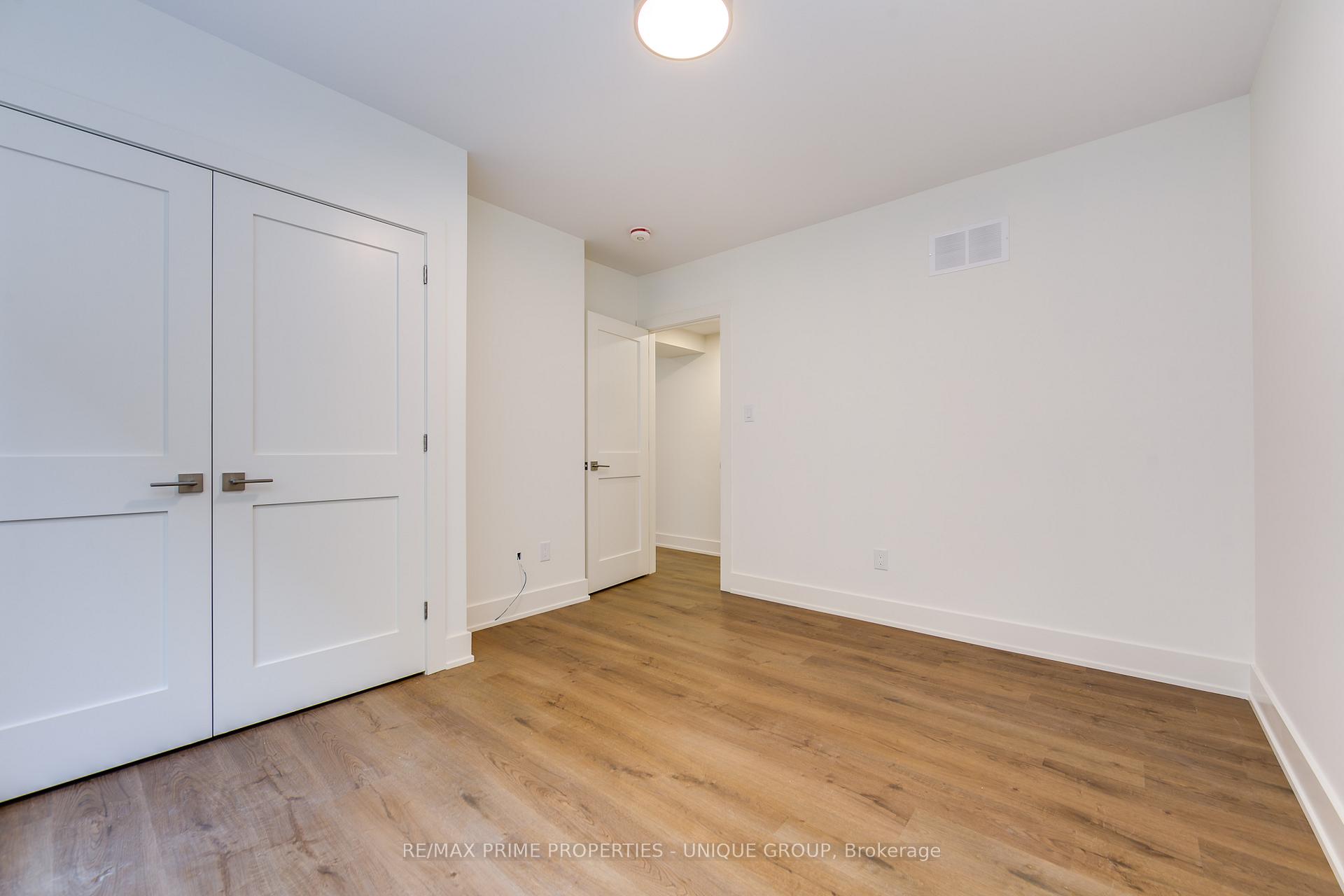 Photo 15 of Unit A, 471 Oriole Parkway, Toronto, Yonge-Eglinton — HOMEH