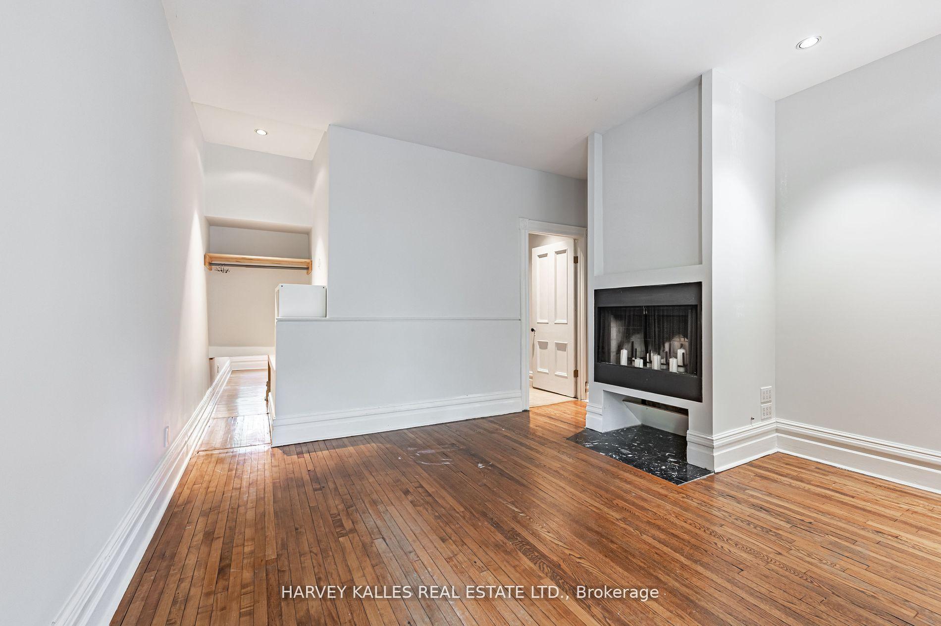 Photo 37 of 46 Spruce Street, Toronto, Cabbagetown-South St. James Town — HOMEH