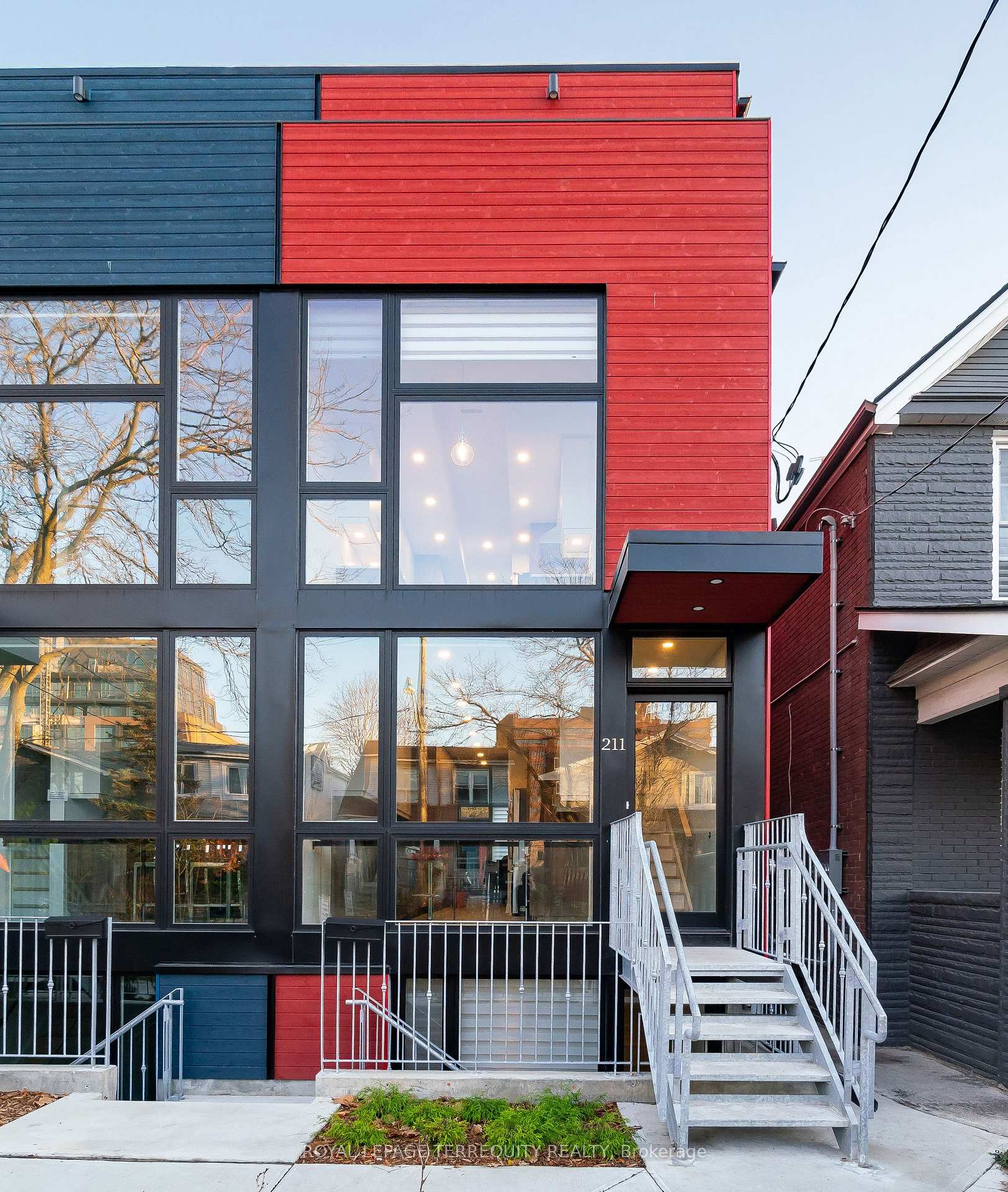 Photo 15 of Unit Upper, 211 Chatham Avenue, Toronto, Blake-Jones — HOMEH