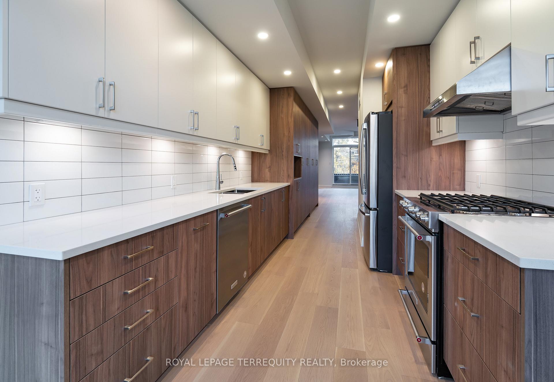 Photo 8 of Unit Upper, 211 Chatham Avenue, Toronto, Blake-Jones — HOMEH