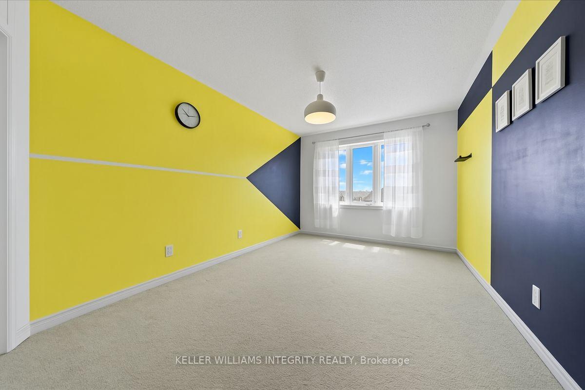 Photo 5 of 193 Overberg Way, Ottawa, Kanata - Emerald Meadows/Trailwest — HOMEH