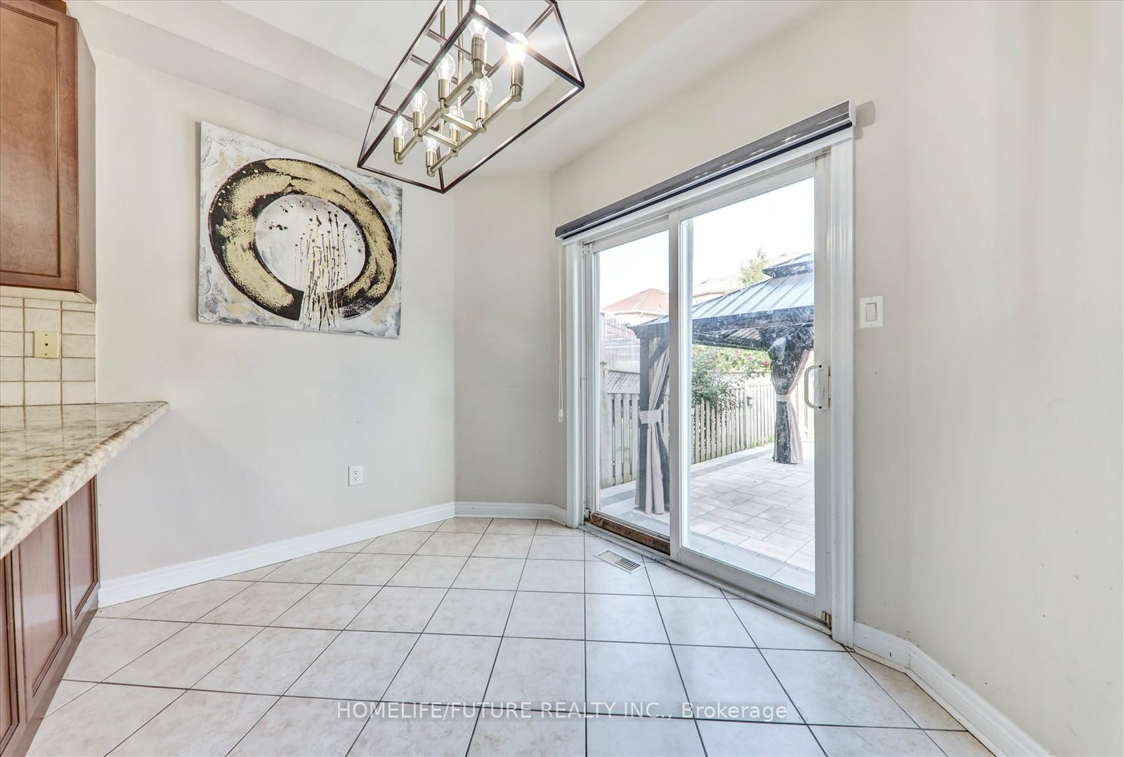 Photo 14 of 47 Albert Roffey Crescent, Markham, Box Grove — HOMEH