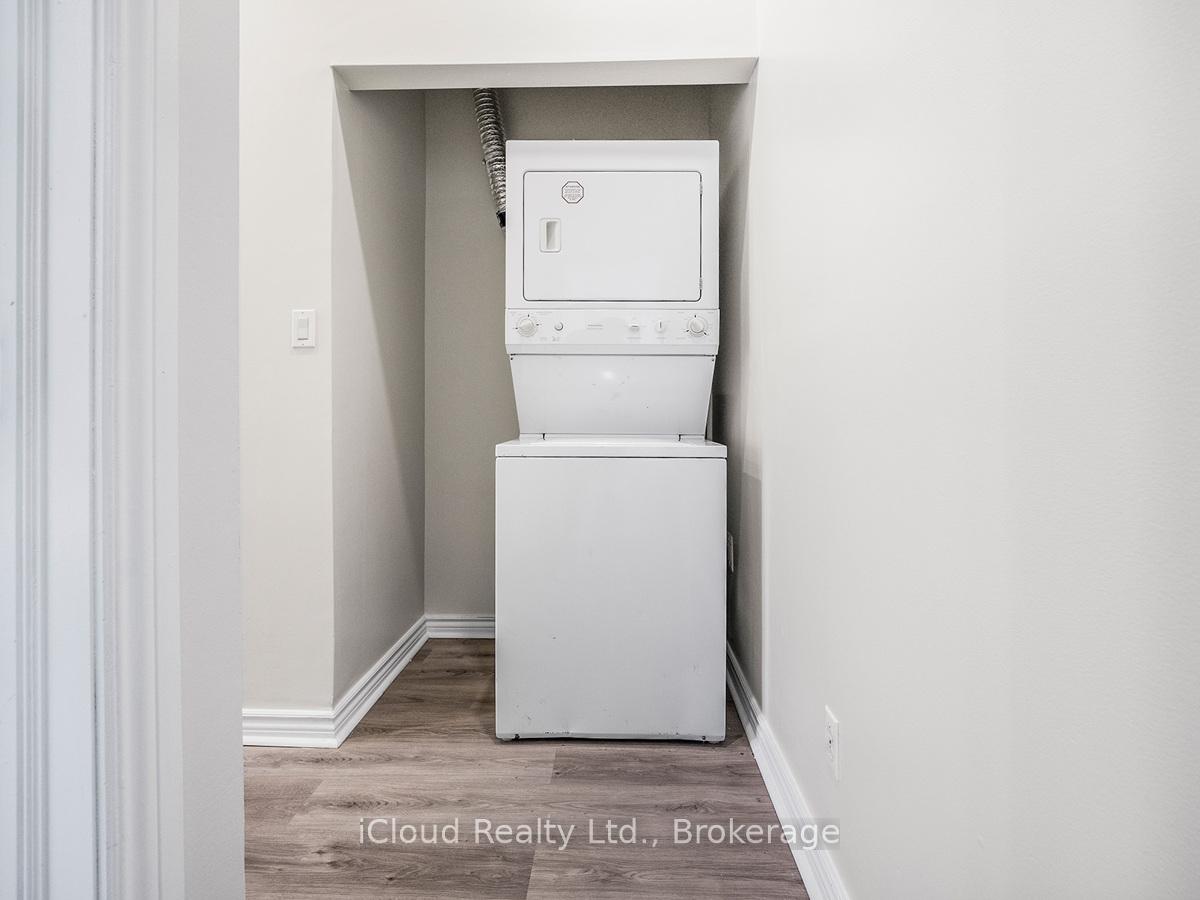 Photo 8 of Unit Unit 2, 1308 King Street E, Cambridge — HOMEH