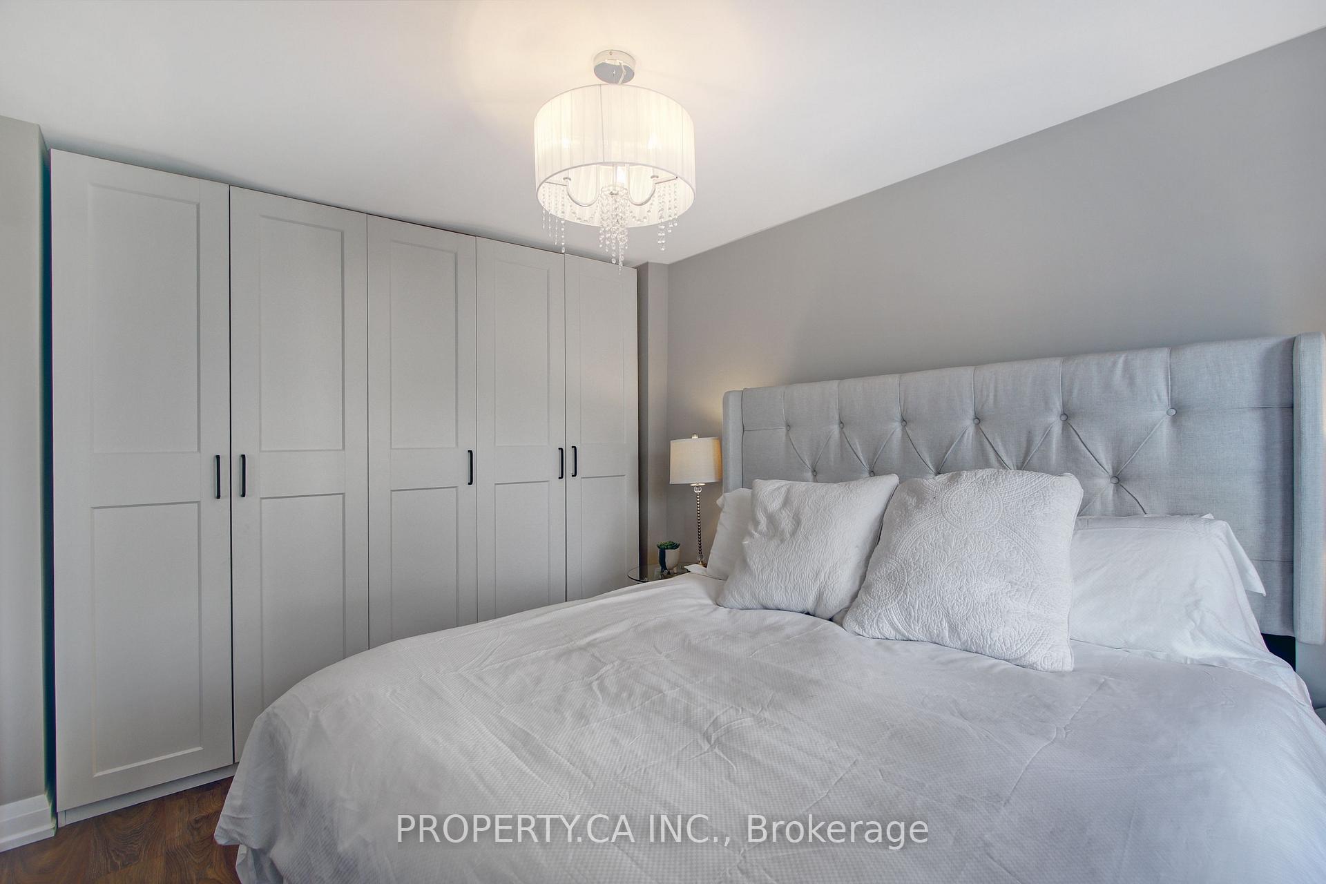 Photo 12 of Unit Upper, 52A St Clarens Avenue, Toronto, Little Portugal — HOMEH