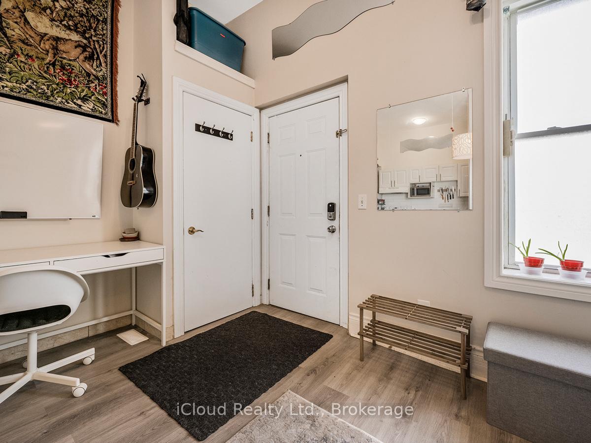 Photo 4 of Unit Unit 1, 1308 King Street, Cambridge — HOMEH