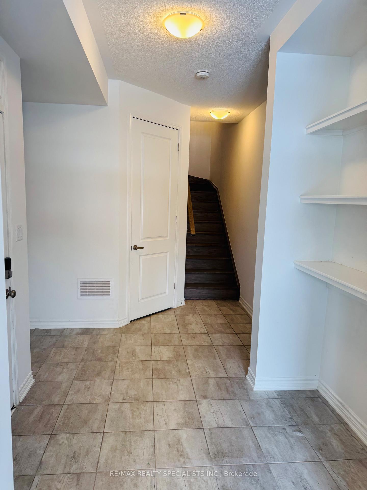 Photo 22 of 17 Keppel Circle, Brampton, Northwest Brampton — HOMEH