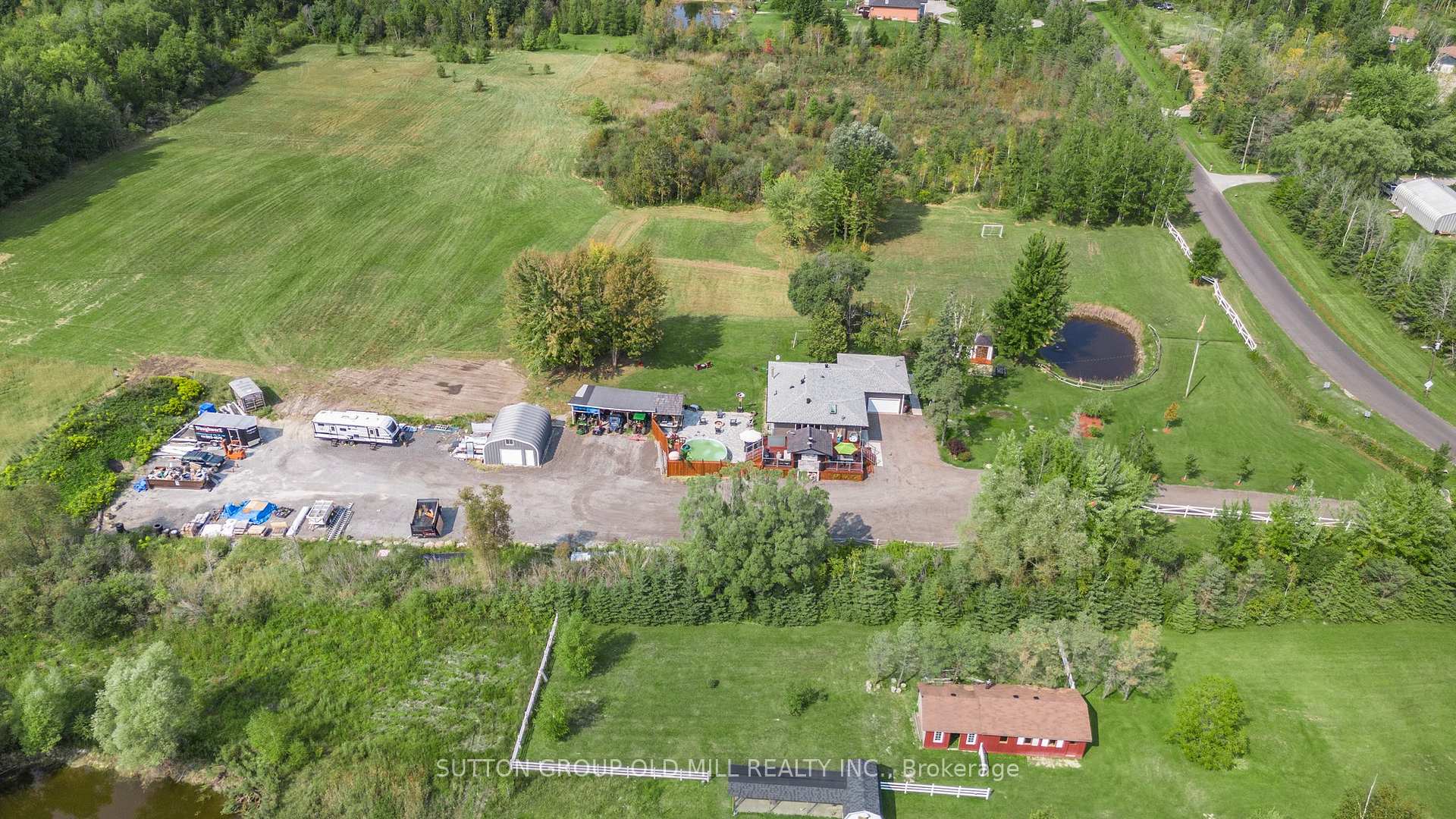 Photo 2 of 25178 Valleyview Drive, Georgina, Sutton & Jackson's Point — HOMEH