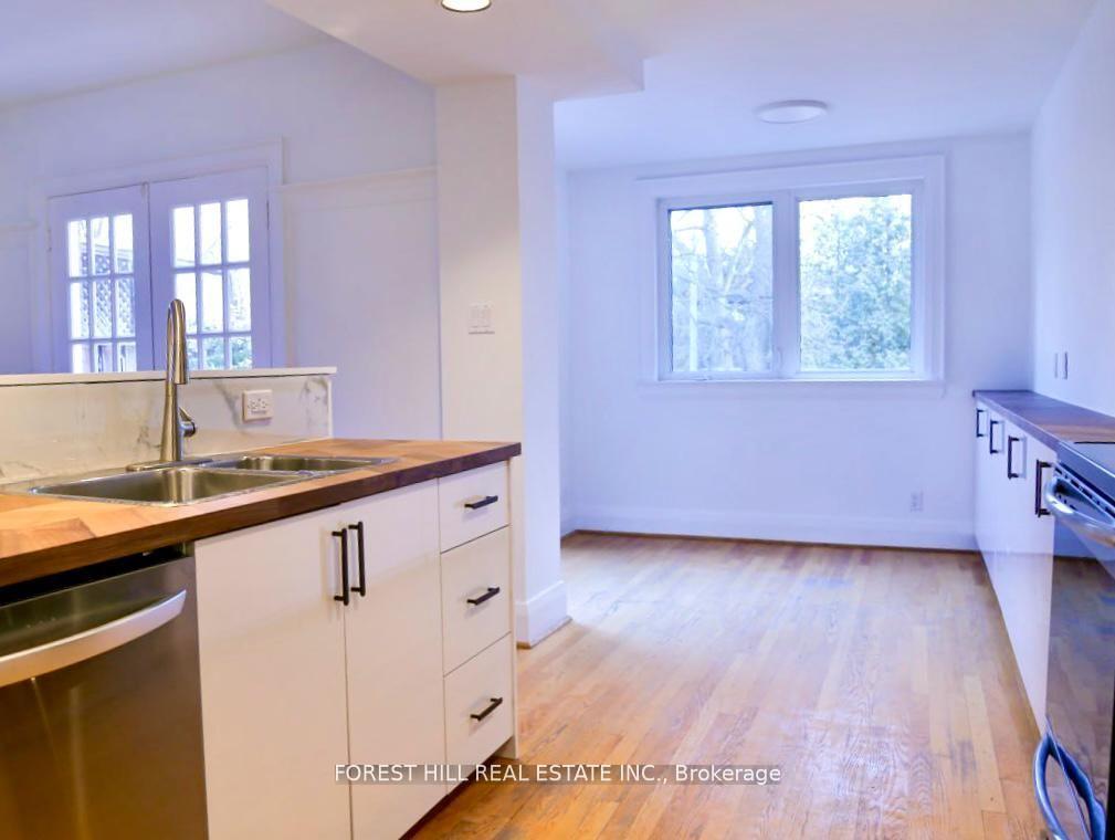 Photo 2 of 307 Sheldrake Boulevard, Toronto, Mount Pleasant East — HOMEH