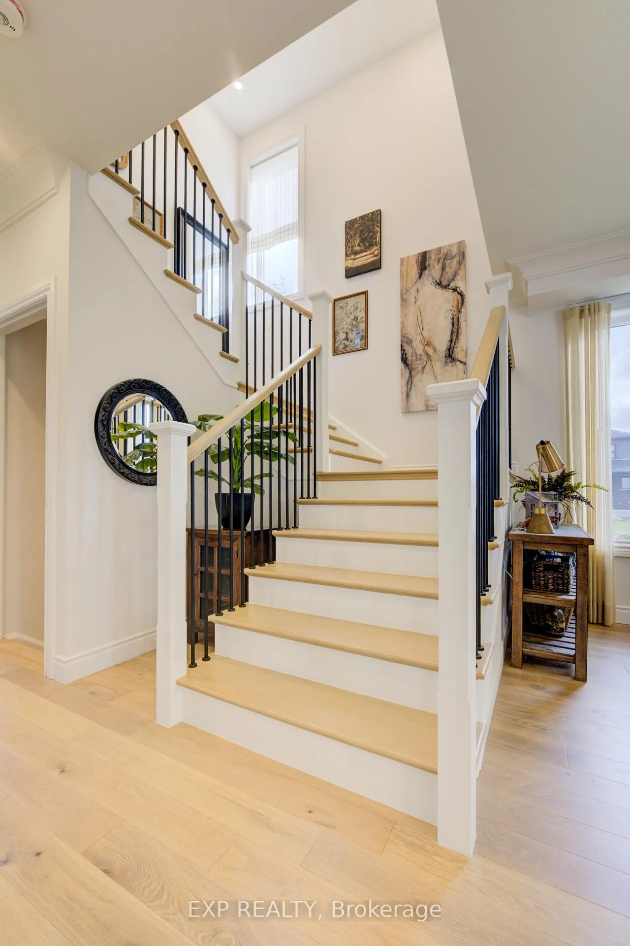 Photo 3 of 109 Thackeray Way, Minto — HOMEH