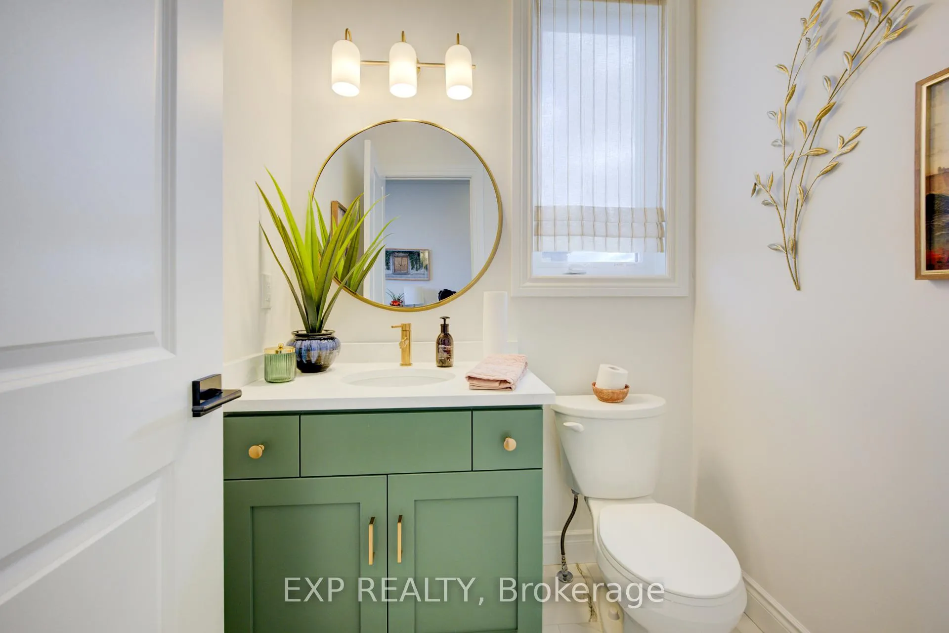 Photo 4 of 109 Thackeray Way, Minto — HOMEH