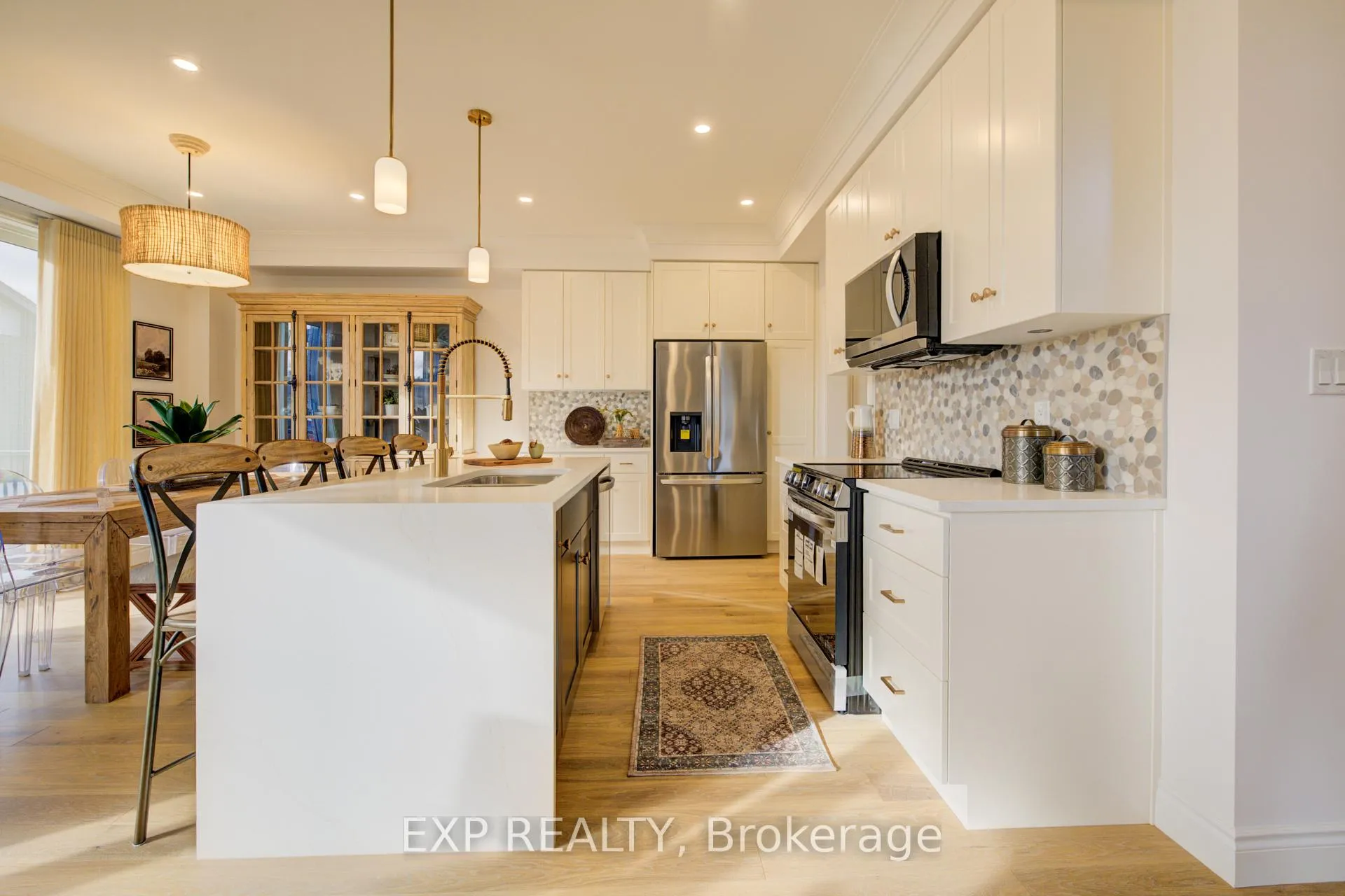 Photo 9 of 109 Thackeray Way, Minto — HOMEH