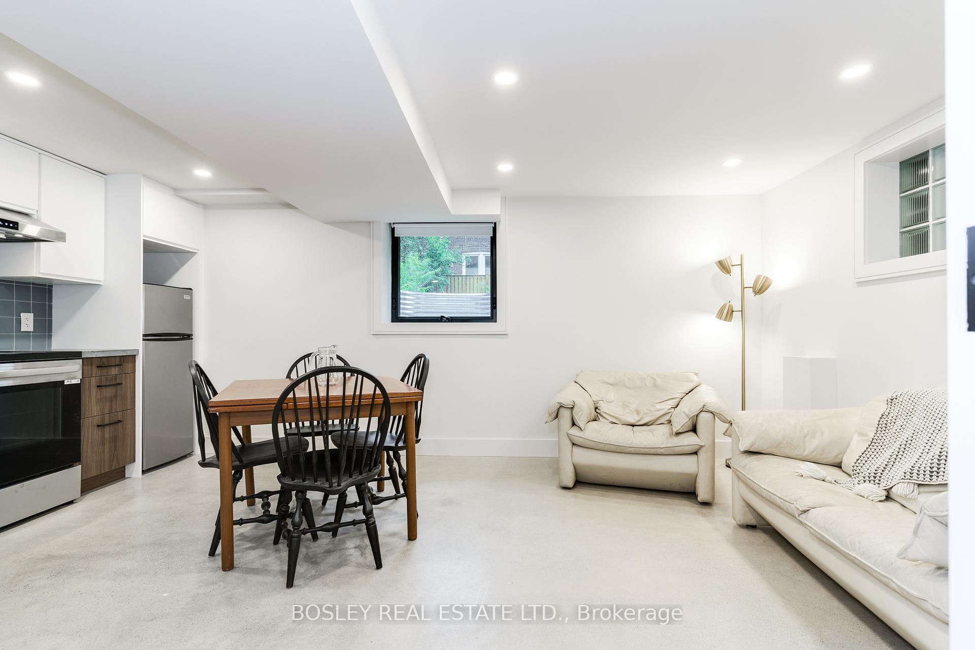 Photo 2 of Unit Lower, 47 Linnsmore Crescent, Toronto, Danforth — HOMEH