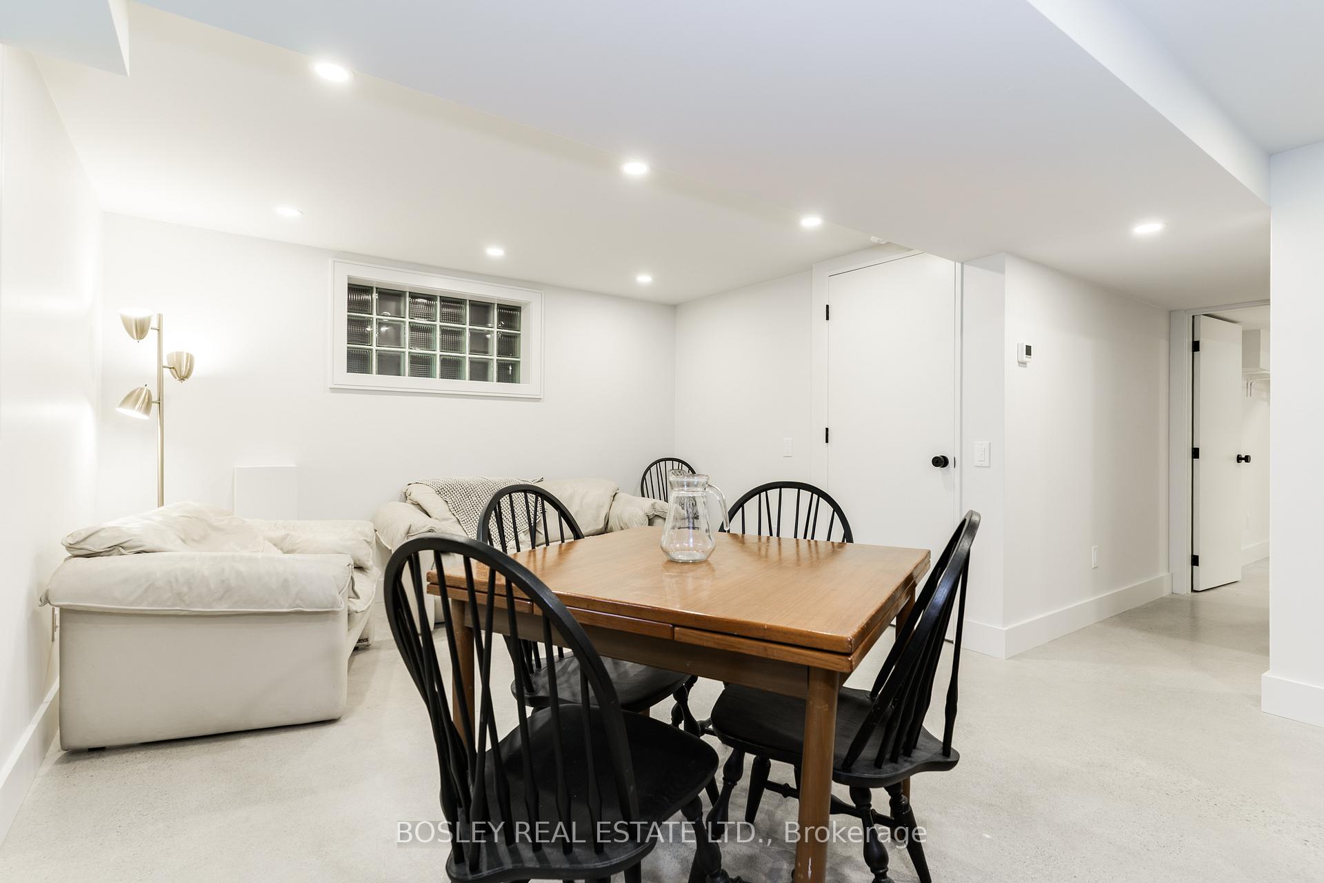 Photo 6 of Unit Lower, 47 Linnsmore Crescent, Toronto, Danforth — HOMEH