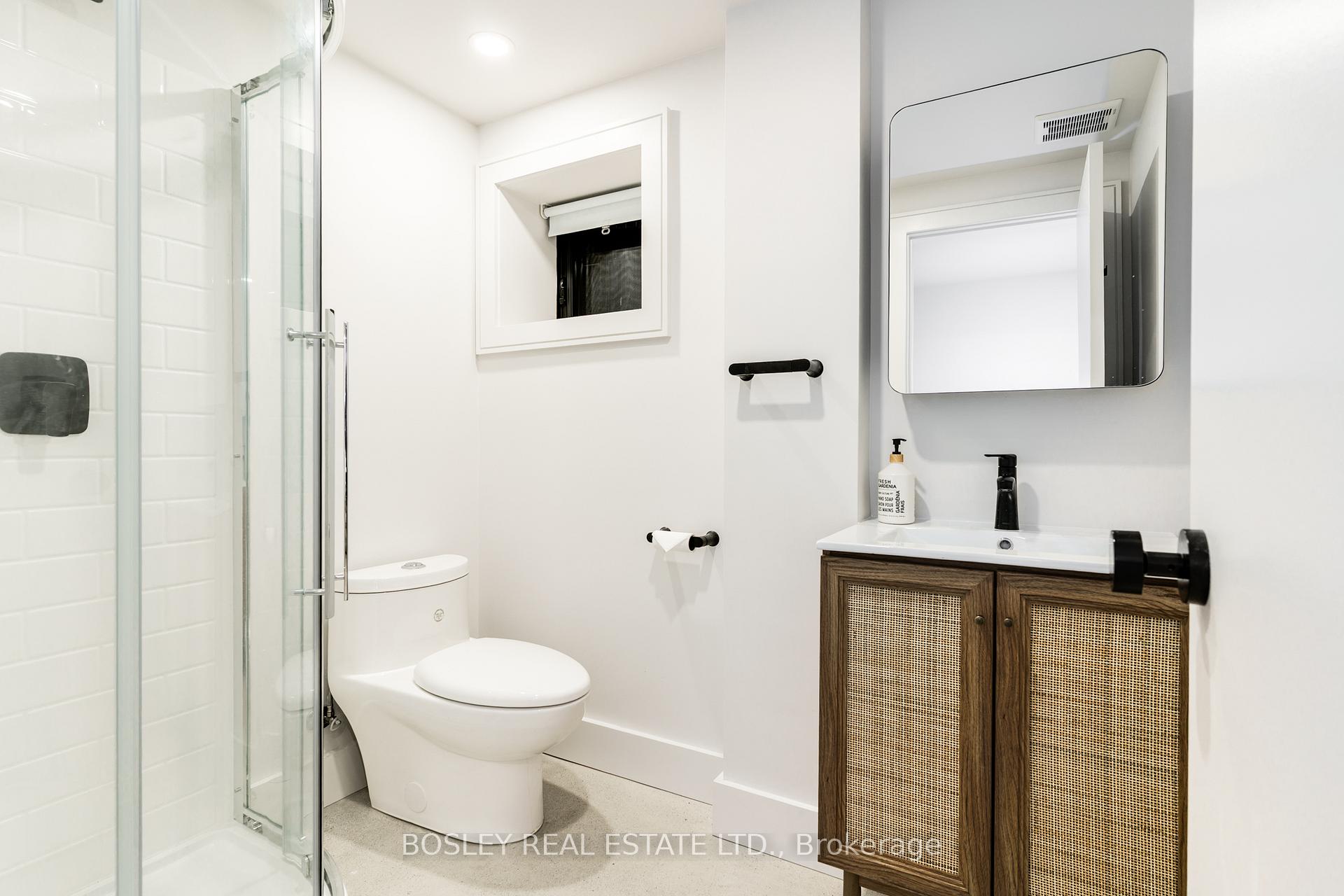 Photo 9 of Unit Lower, 47 Linnsmore Crescent, Toronto, Danforth — HOMEH