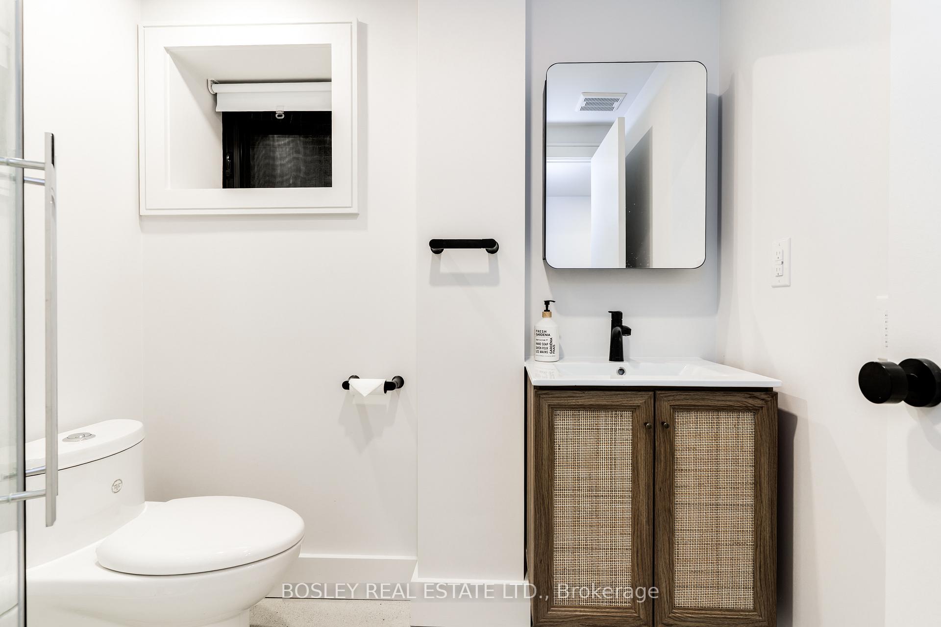 Photo 11 of Unit Lower, 47 Linnsmore Crescent, Toronto, Danforth — HOMEH