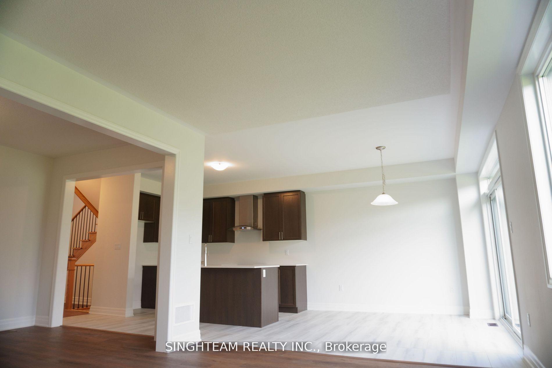 Photo 9 of 44 Del Ray Crescent, Wasaga Beach — HOMEH