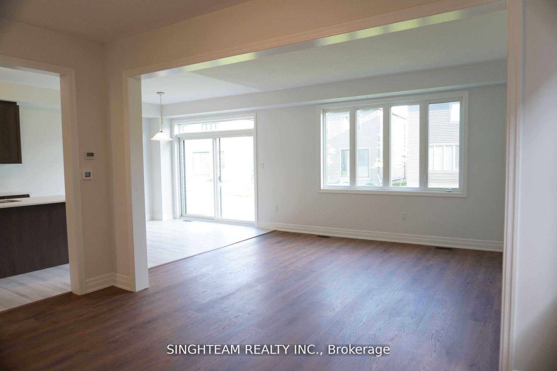 Photo 8 of 44 Del Ray Crescent, Wasaga Beach — HOMEH
