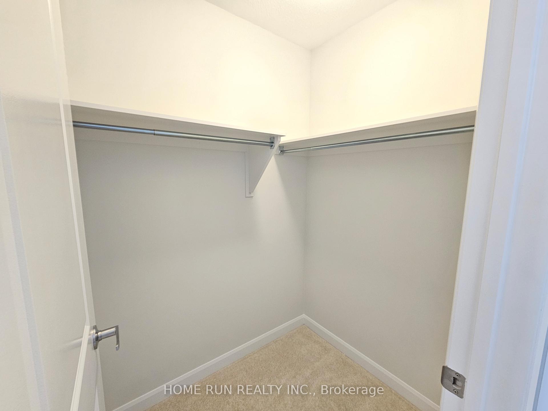 Photo 3 of 932 Eileen Vollick Crescent, Ottawa, Kanata - Morgan's Grant/South March — HOMEH