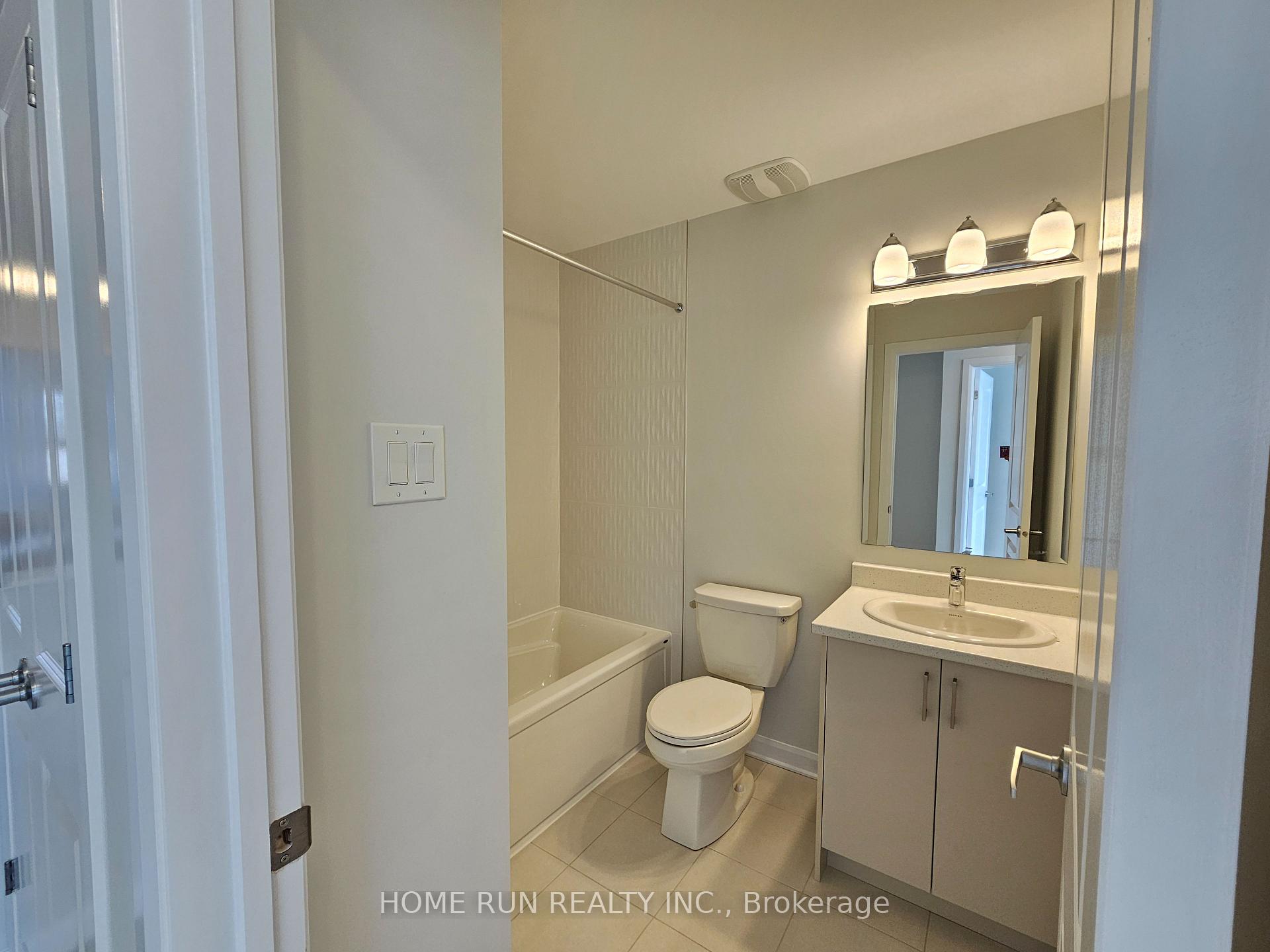 Photo 14 of 932 Eileen Vollick Crescent, Ottawa, Kanata - Morgan's Grant/South March — HOMEH