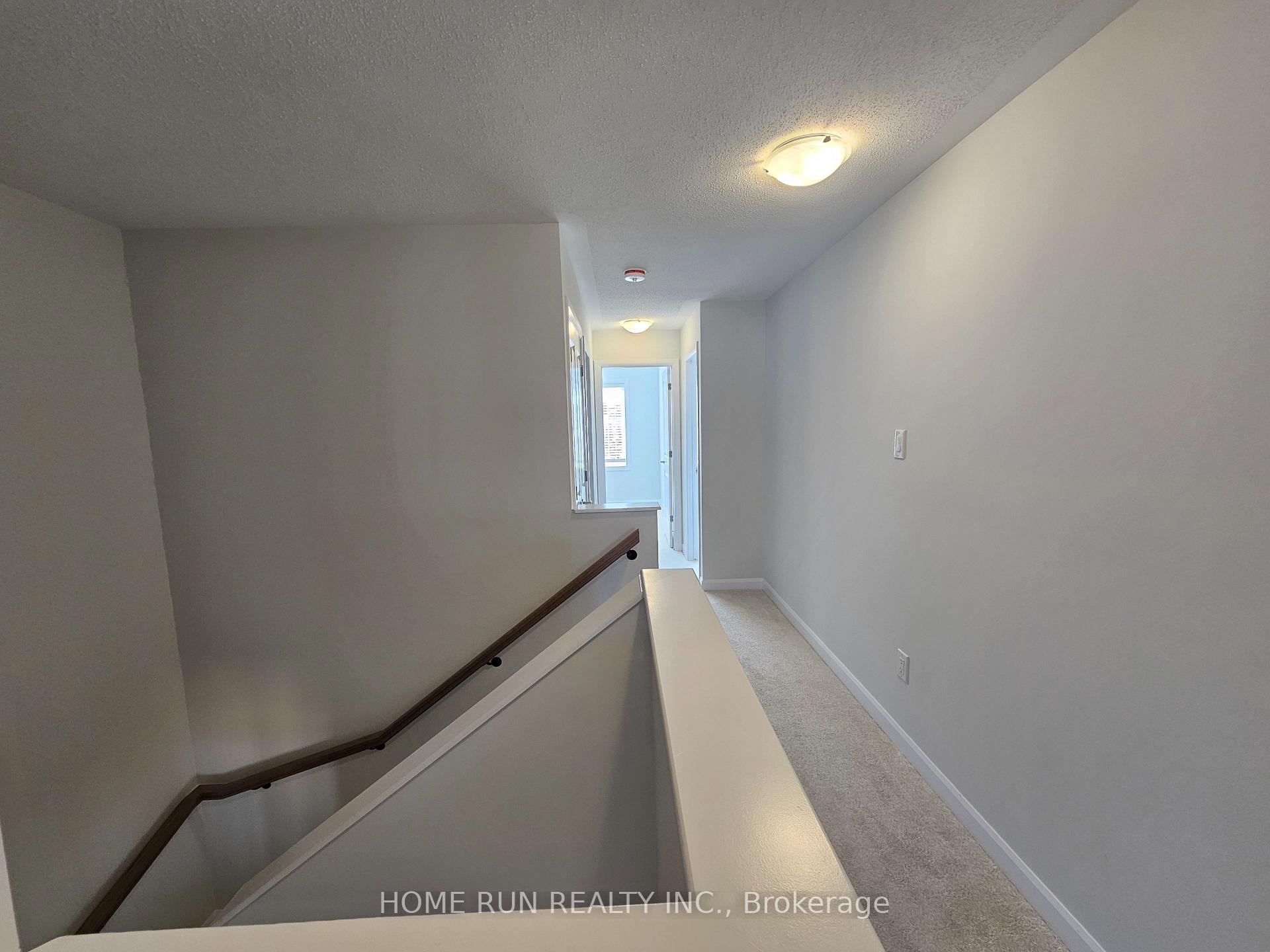 Photo 18 of 932 Eileen Vollick Crescent, Ottawa, Kanata - Morgan's Grant/South March — HOMEH