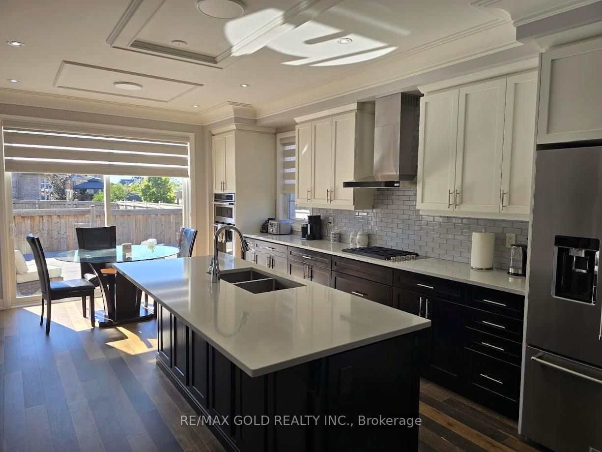 Photo 6 of 146 Threshing Mill Boulevard NW, Oakville, Glenorchy — HOMEH