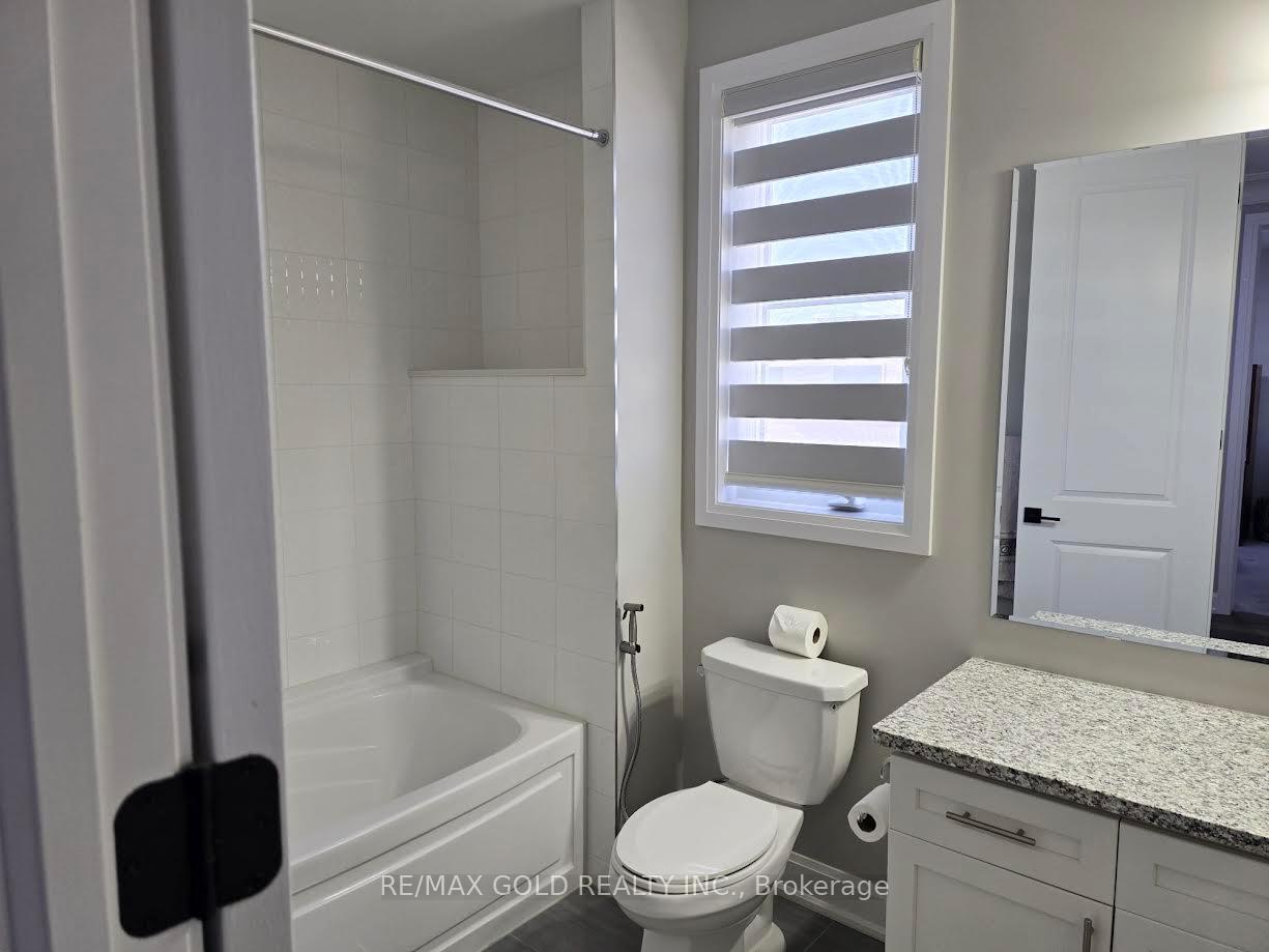 Photo 19 of 146 Threshing Mill Boulevard NW, Oakville, Glenorchy — HOMEH