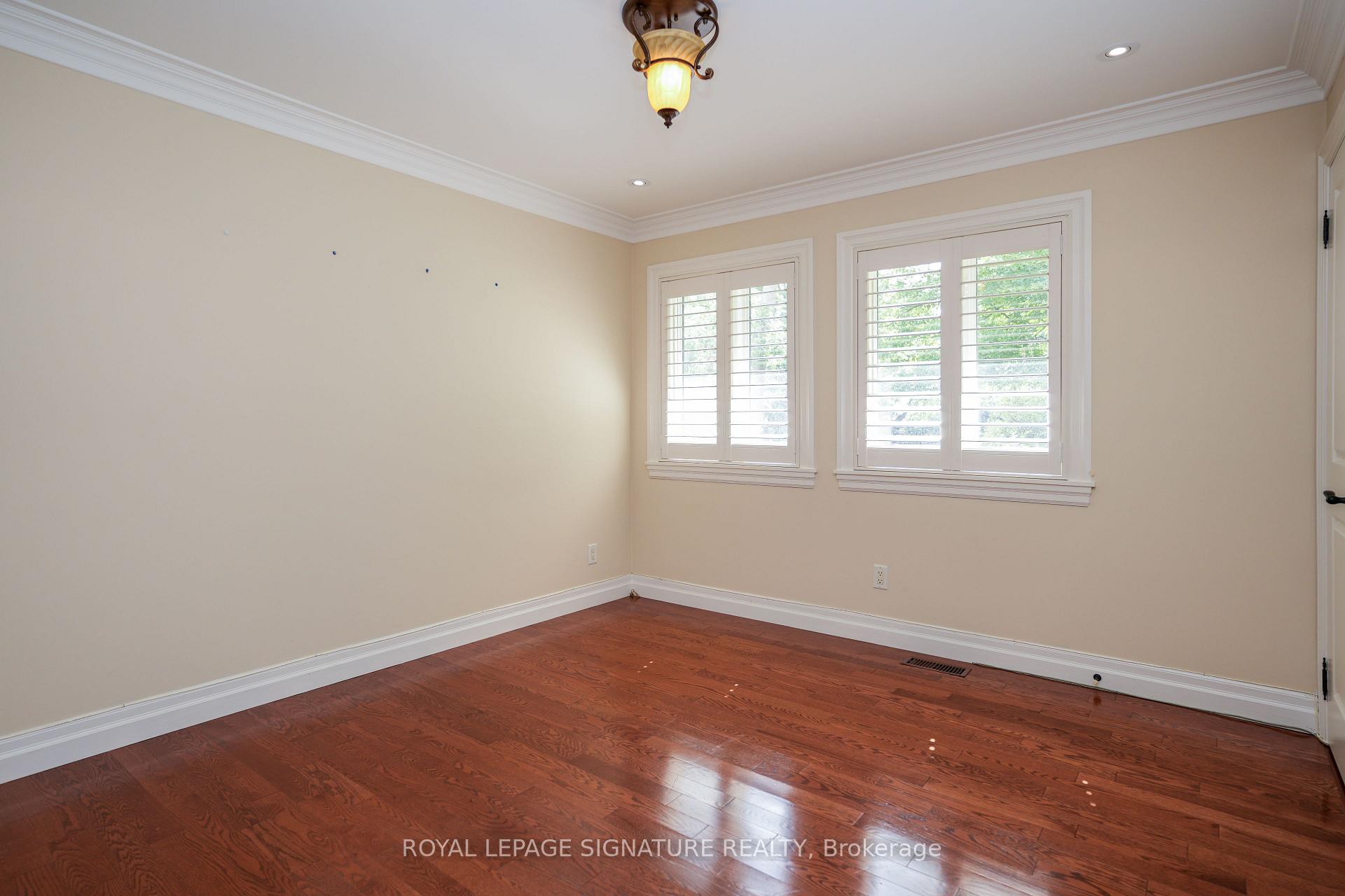 Photo 6 of 169 Maple Grove Drive, Oakville, Ford — HOMEH