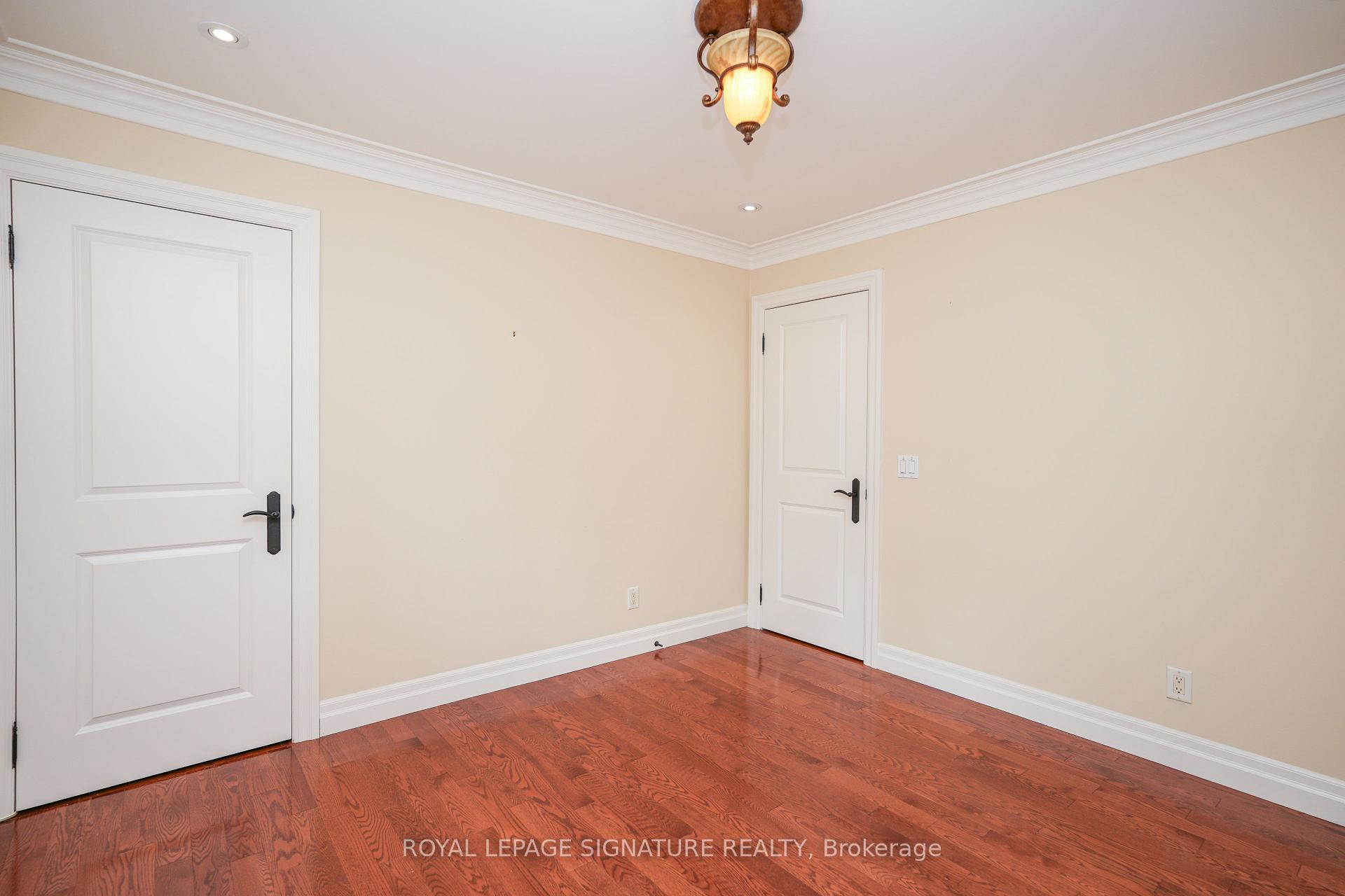 Photo 13 of 169 Maple Grove Drive, Oakville, Ford — HOMEH