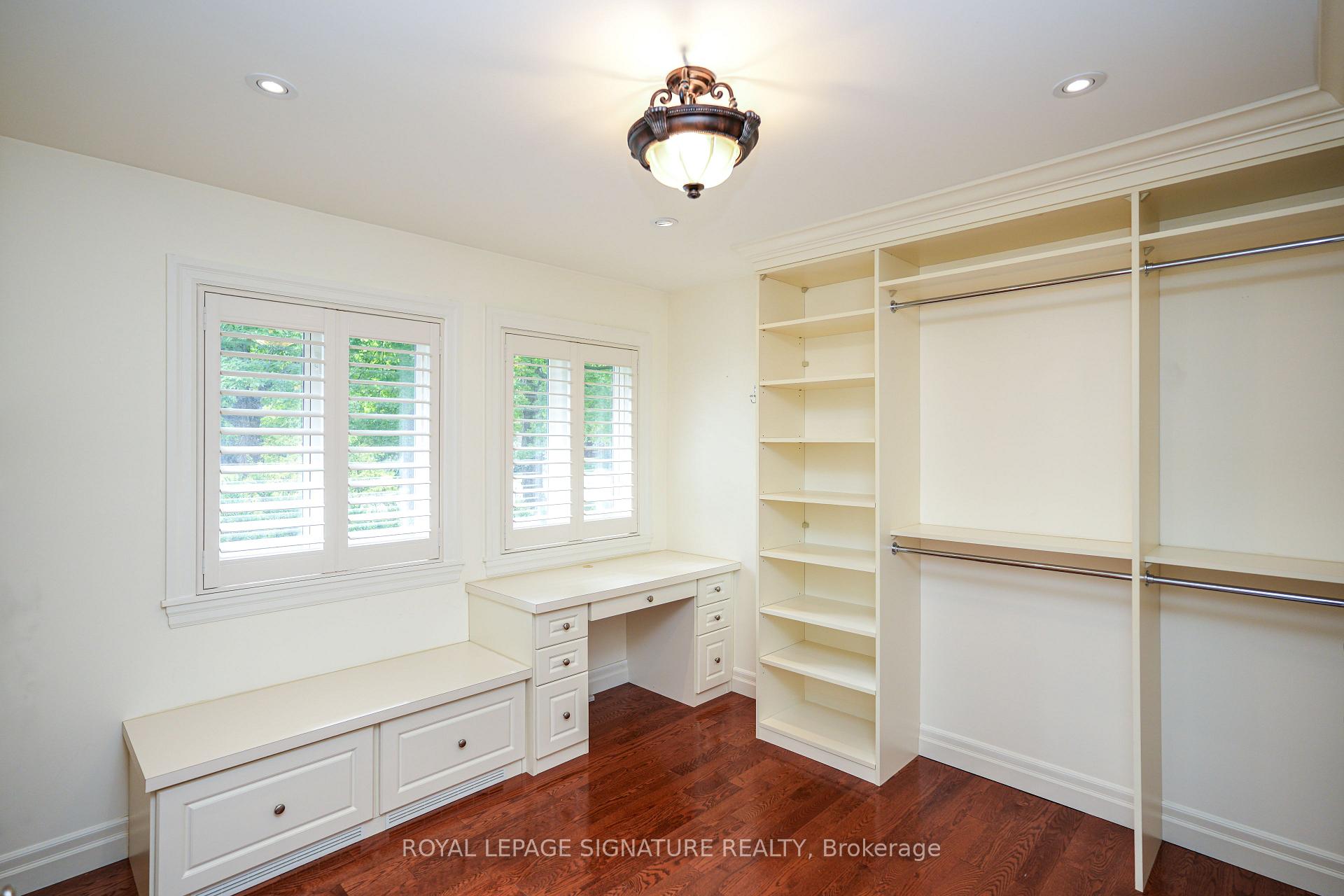 Photo 12 of 169 Maple Grove Drive, Oakville, Ford — HOMEH