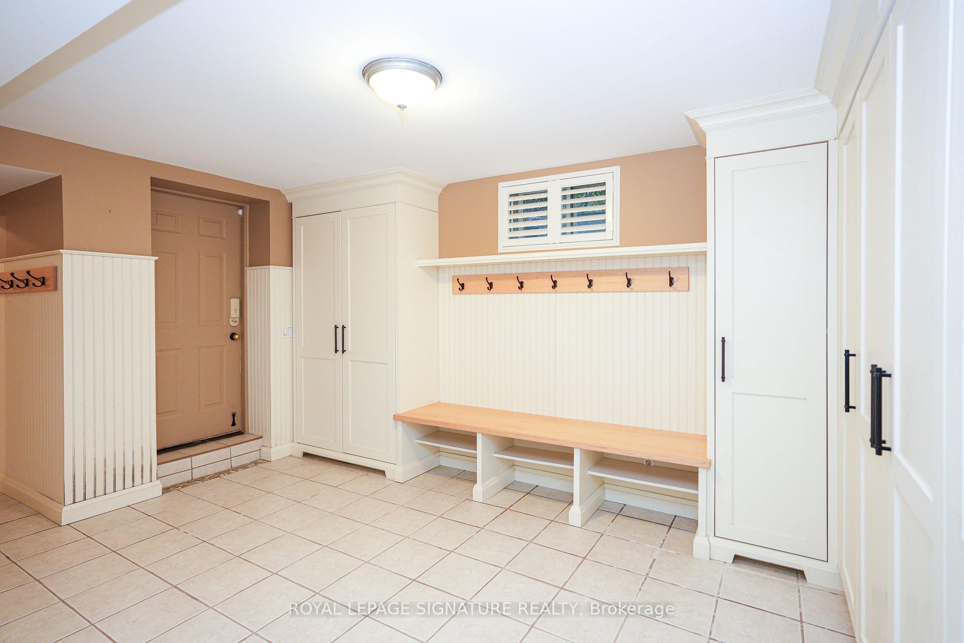 Photo 33 of 169 Maple Grove Drive, Oakville, Ford — HOMEH