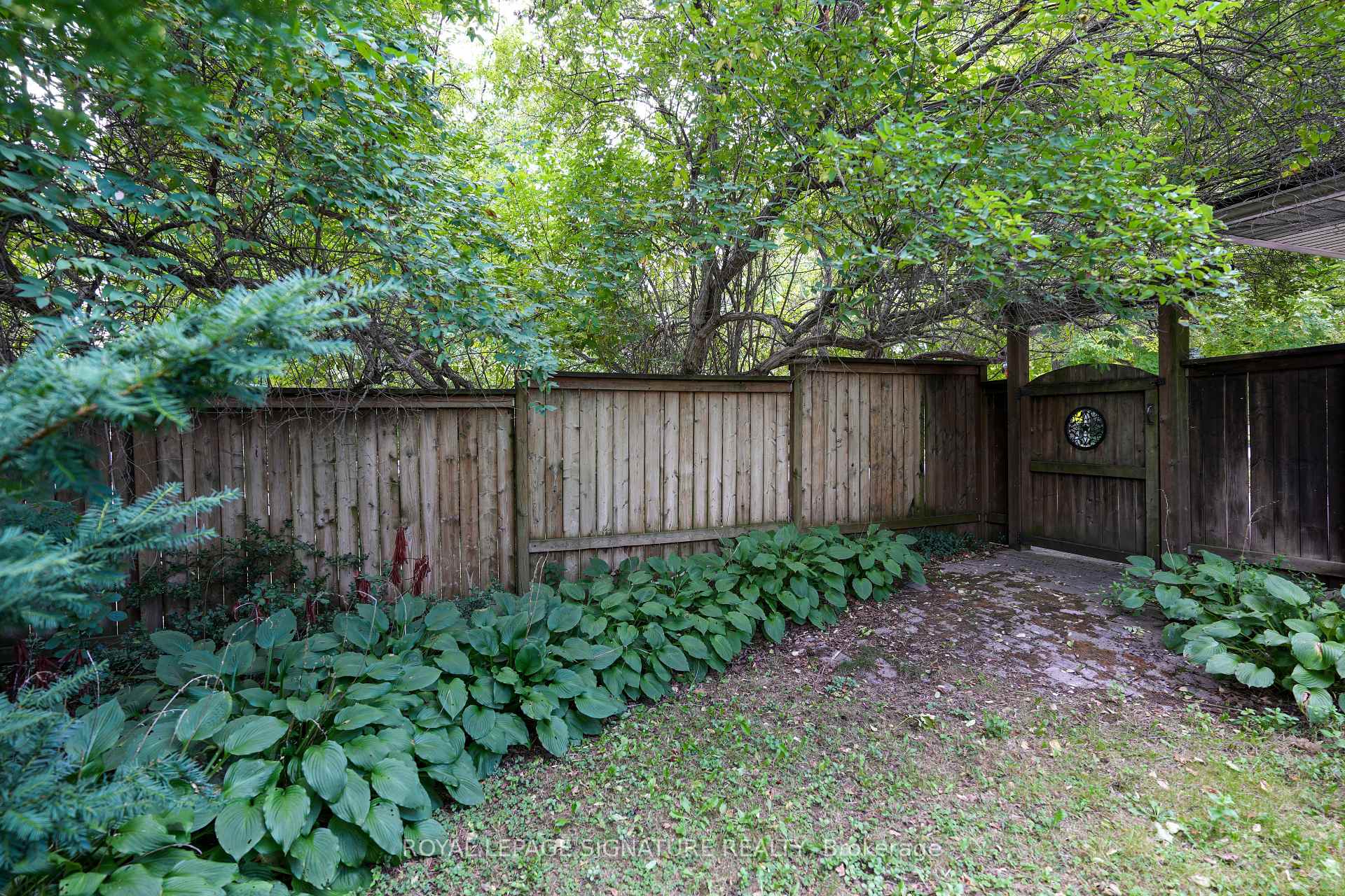 Photo 43 of 169 Maple Grove Drive, Oakville, Ford — HOMEH