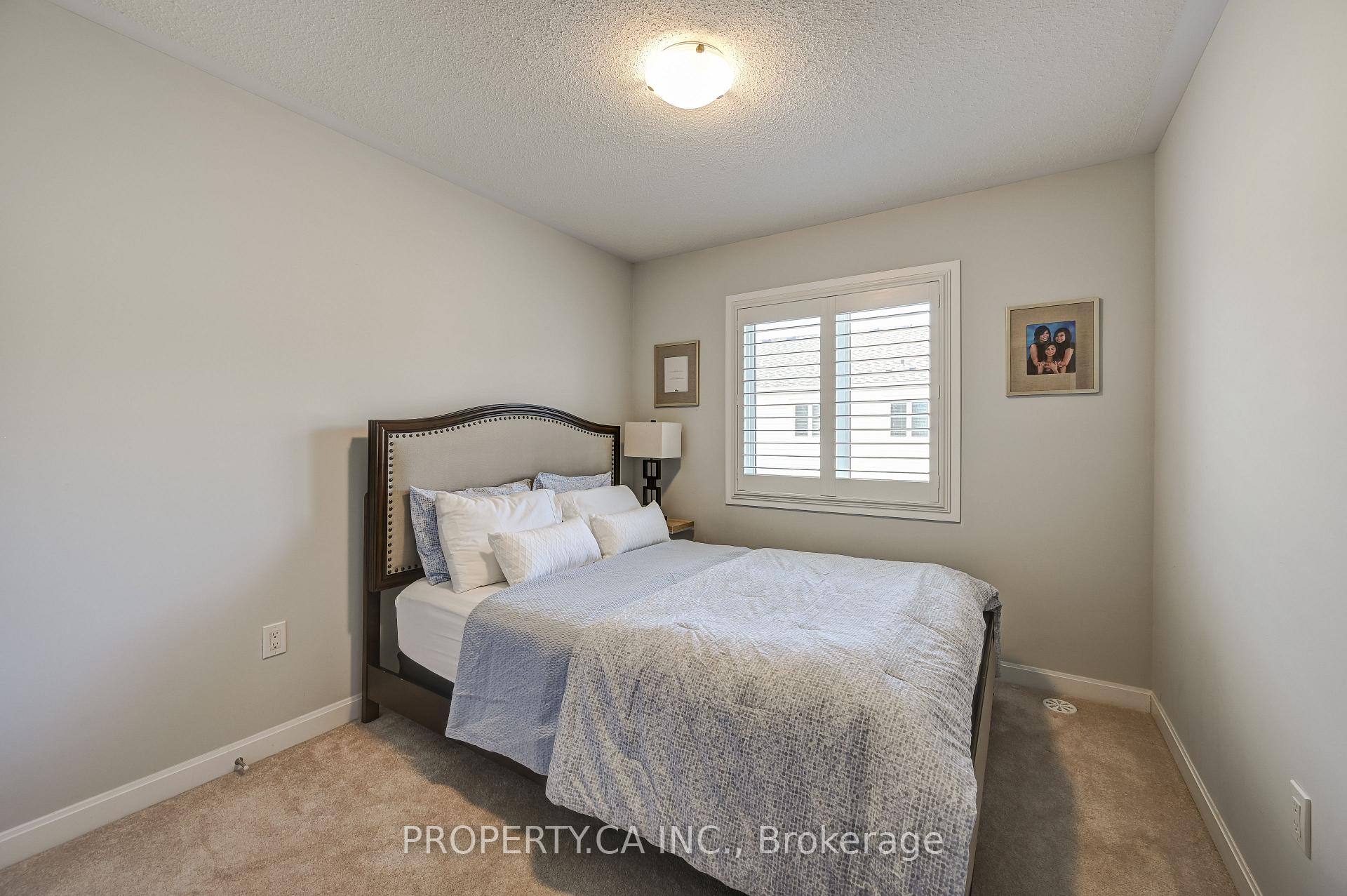 Photo 17 of 421 Switchgrass Street, Oakville, Rural Oakville — HOMEH