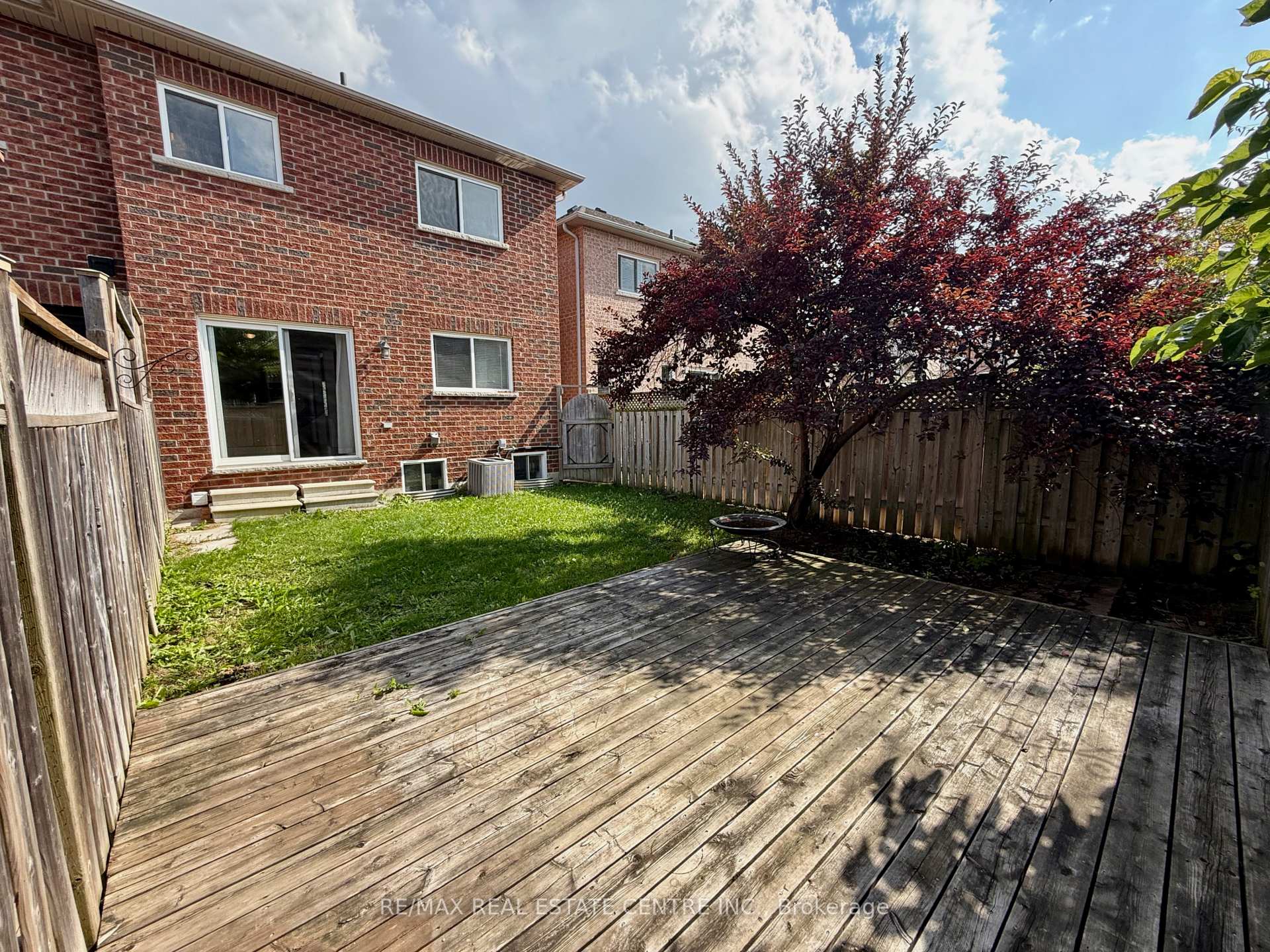 Photo 27 of 86 Snowberry Crescent, Halton Hills, Georgetown — HOMEH