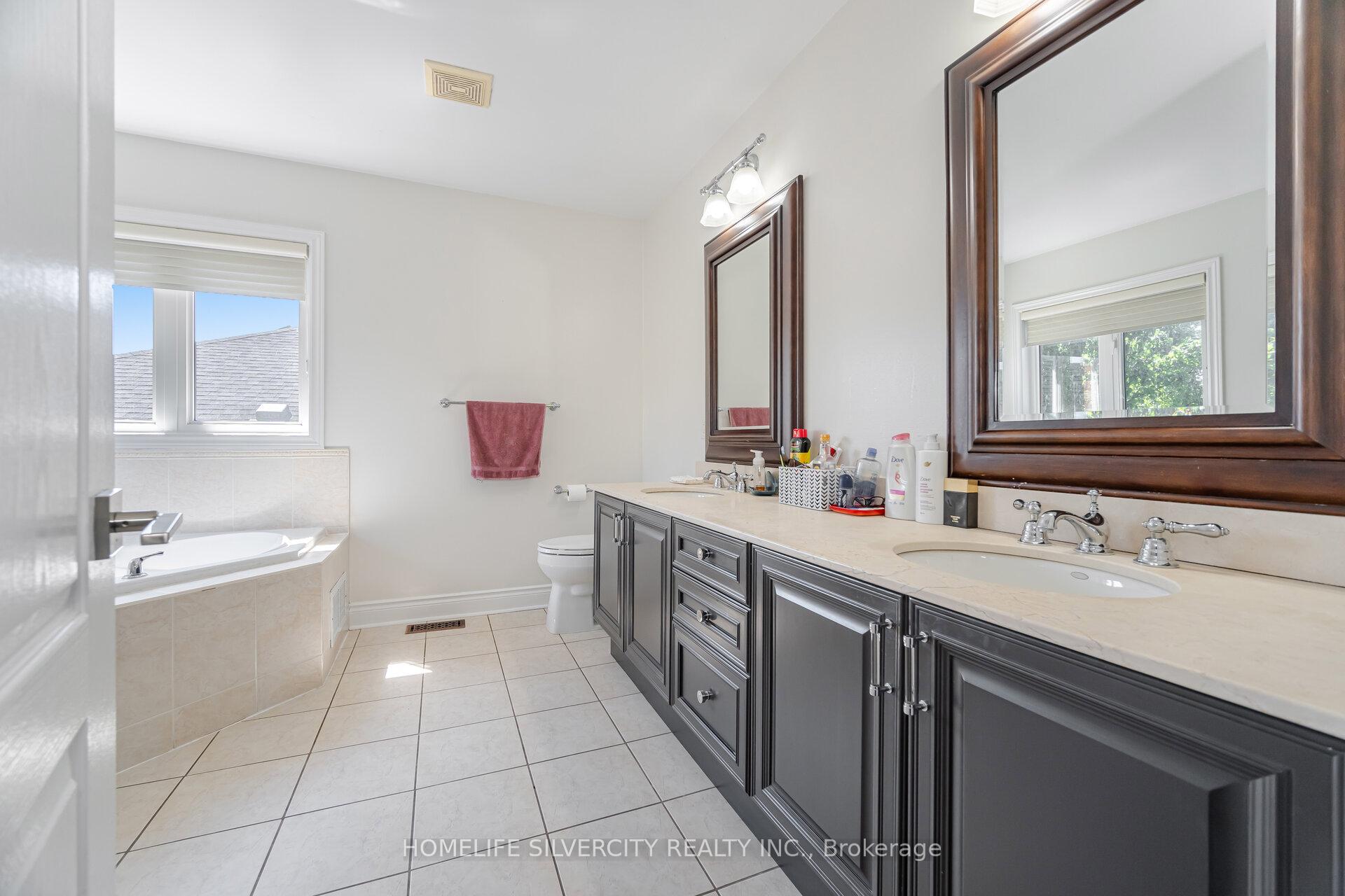 Photo 29 of 11 Fontainebleu UPPER Road, Brampton, Vales of Castlemore North — HOMEH