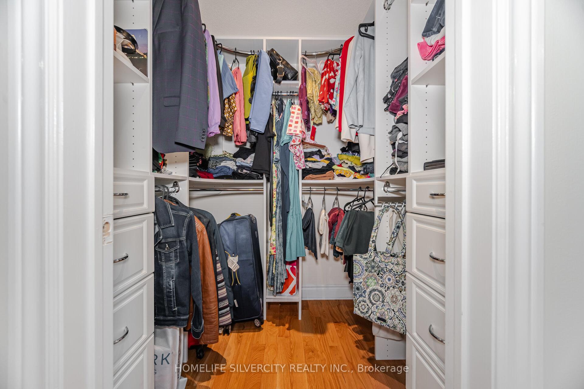 Photo 18 of 11 Fontainebleu UPPER Road, Brampton, Vales of Castlemore North — HOMEH