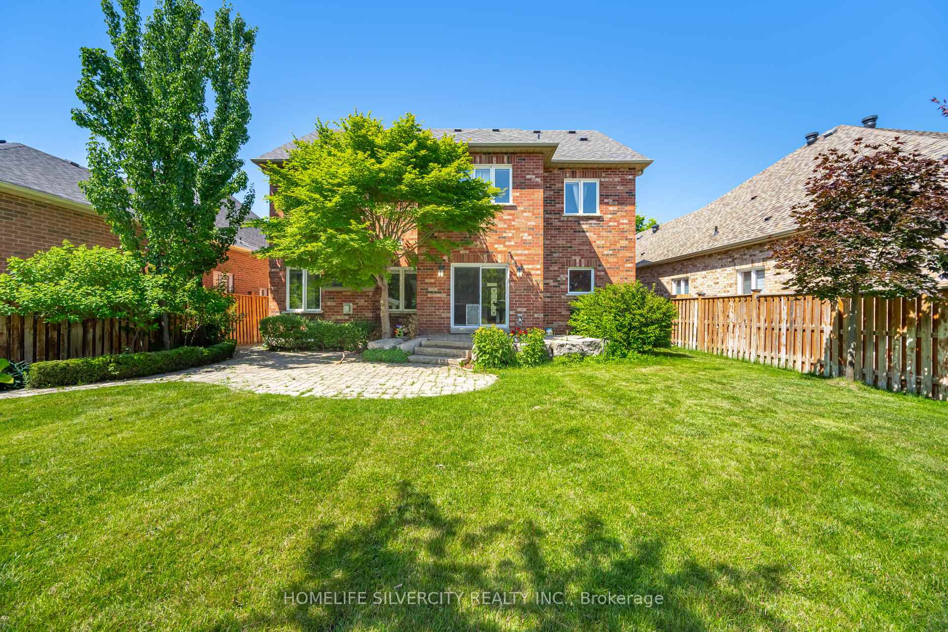Photo 37 of 11 Fontainebleu UPPER Road, Brampton, Vales of Castlemore North — HOMEH