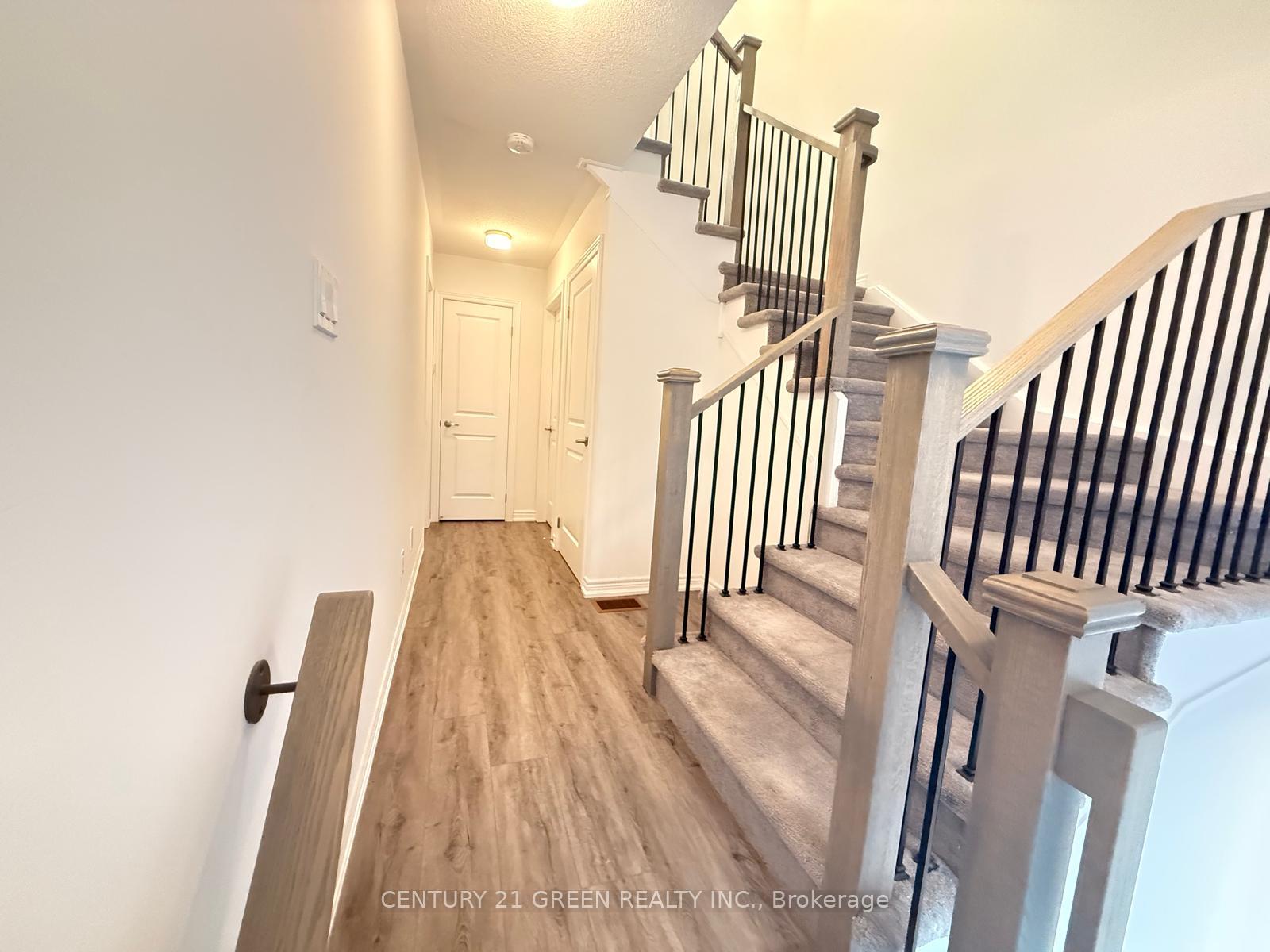 Photo 3 of 2025 Cameron Lott Crescent, Oshawa, Kedron — HOMEH