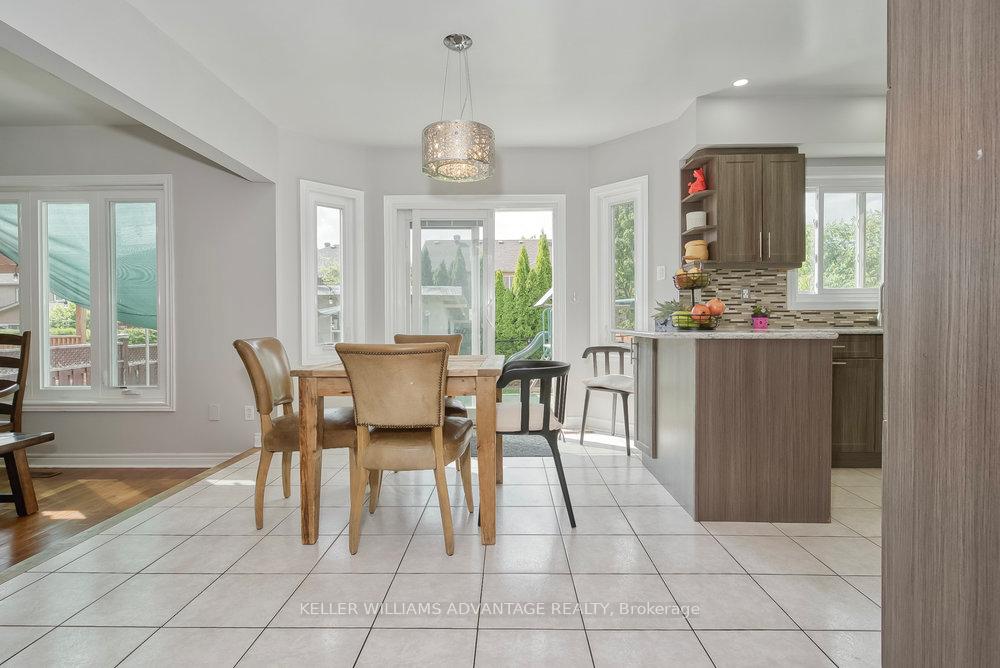Photo 6 of Unit Upper, 71 Song Bird Drive, Markham, Rouge Fairways — HOMEH