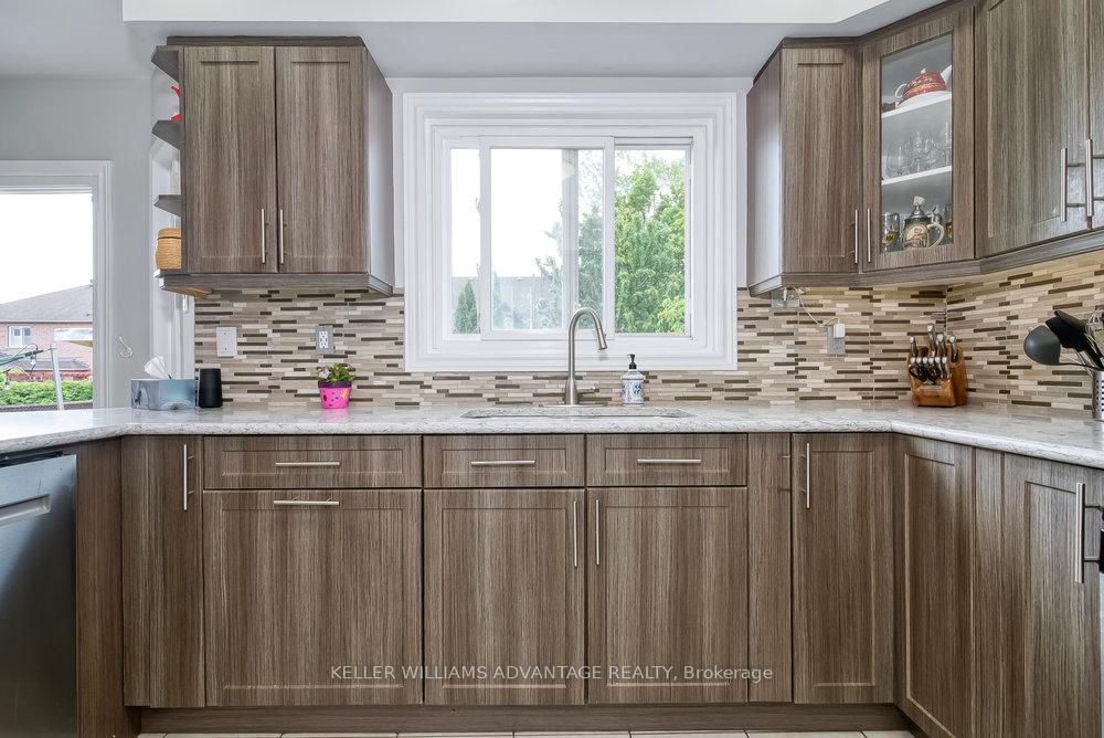 Photo 15 of Unit Upper, 71 Song Bird Drive, Markham, Rouge Fairways — HOMEH