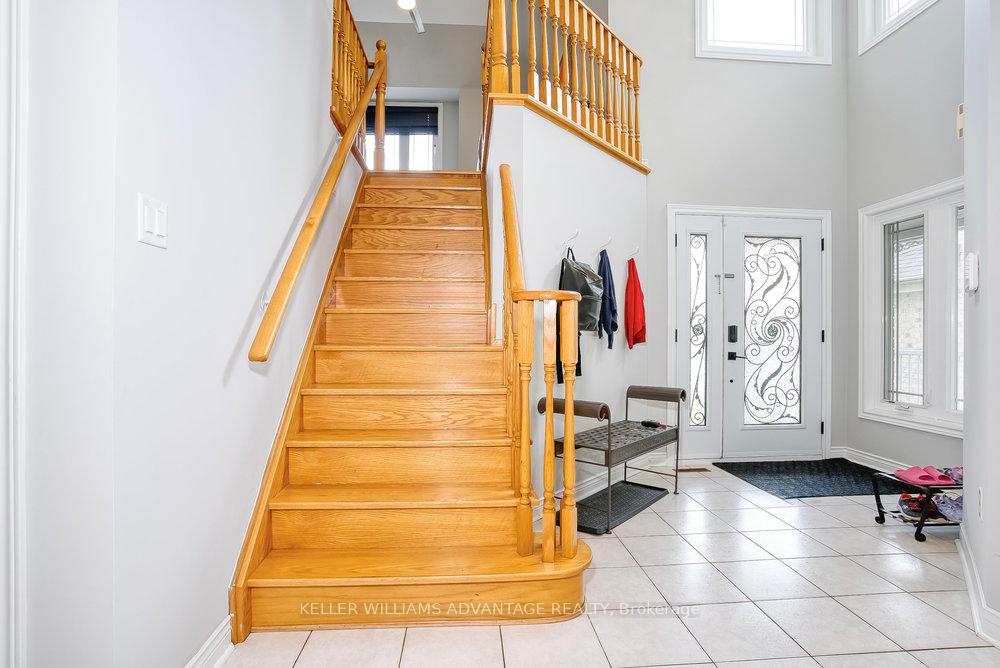 Photo 12 of Unit Upper, 71 Song Bird Drive, Markham, Rouge Fairways — HOMEH