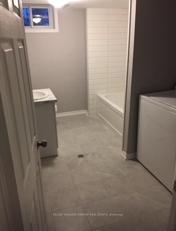 Photo 5 of 485 Fairlawn Street, Oshawa, McLaughlin — HOMEH