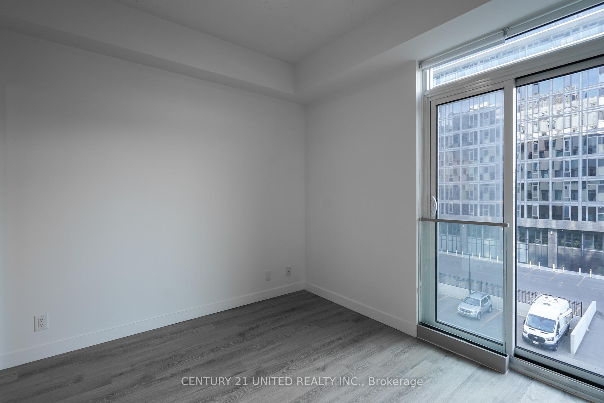 Photo 10 of Unit 405, 100 Bond Street E, Oshawa, Central — HOMEH