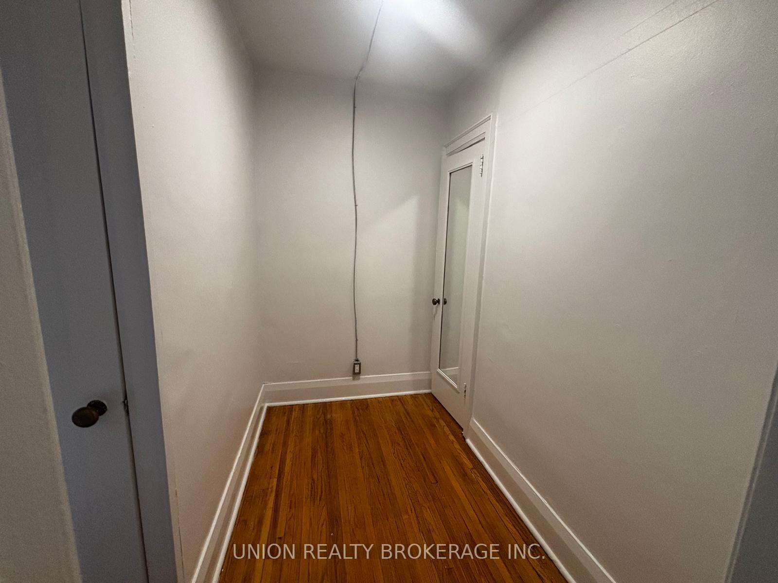 Photo 3 of Unit 18, 2393 Queen Street E, Toronto, The Beaches — HOMEH