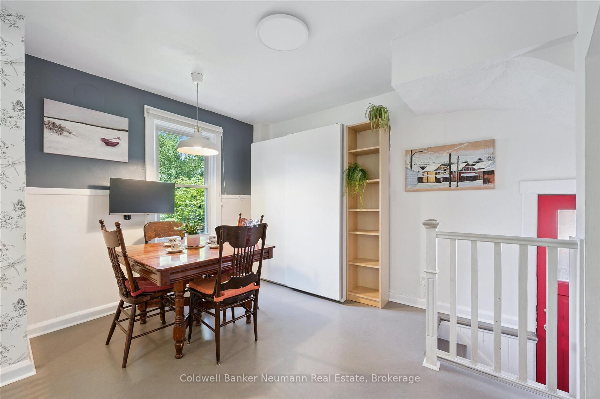 Photo 16 of 27 Lawrence Avenue, Guelph, St. Patrick's Ward — HOMEH